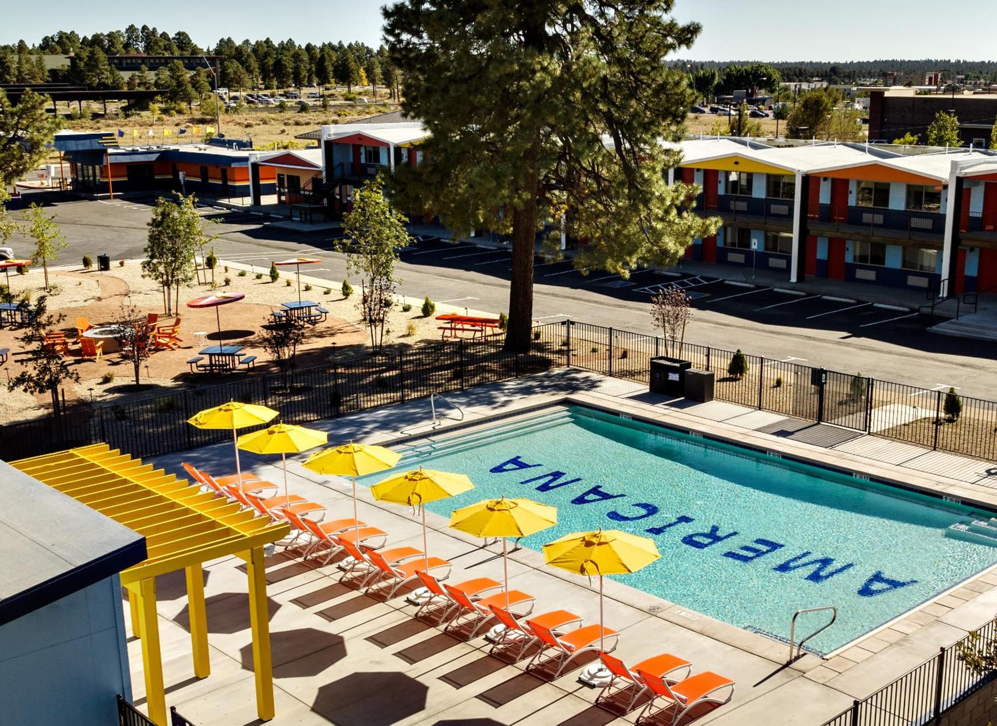 Americana Motor Hotel photo 9