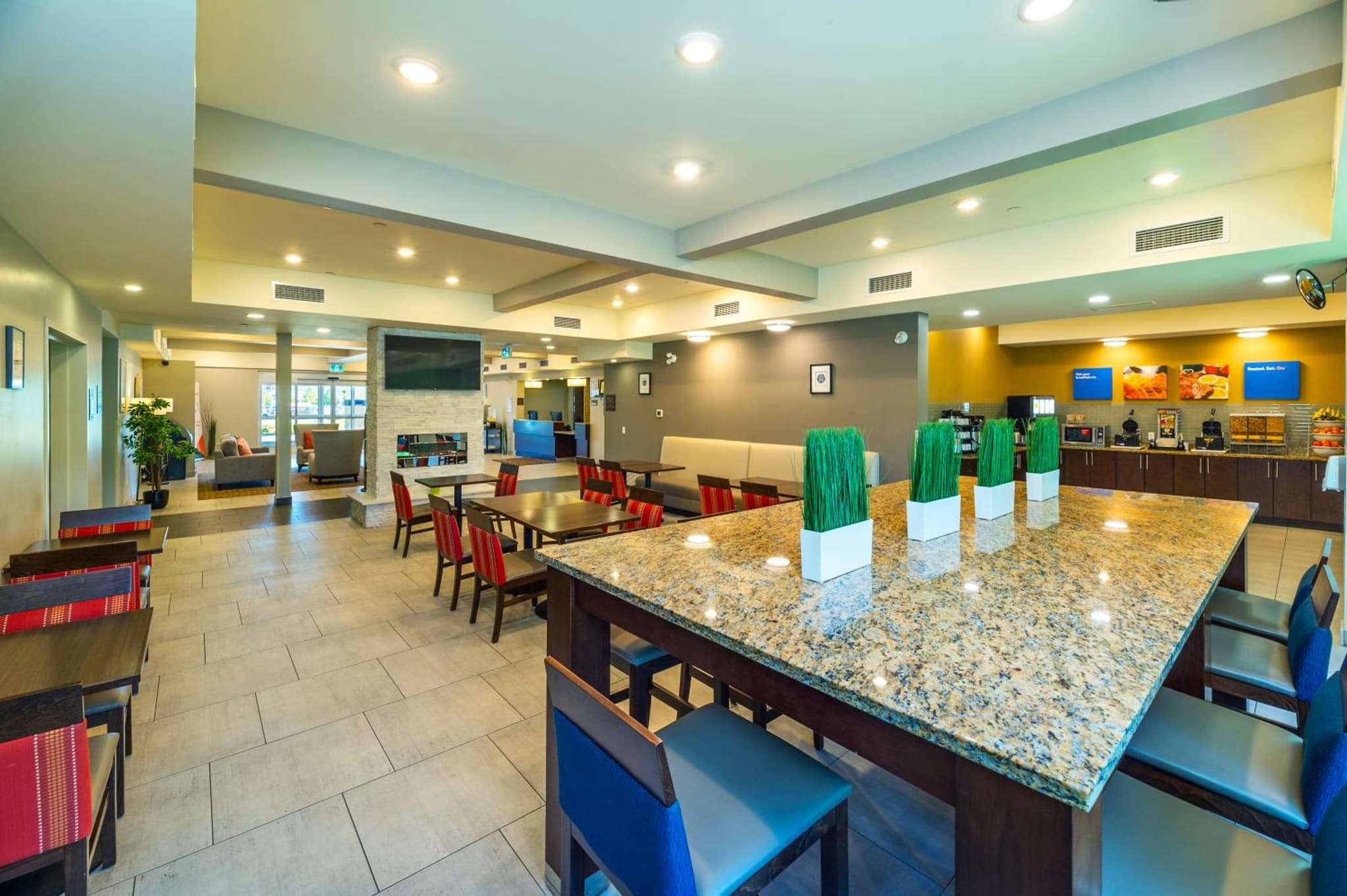 Comfort Inn & Suites Terrace photo 9
