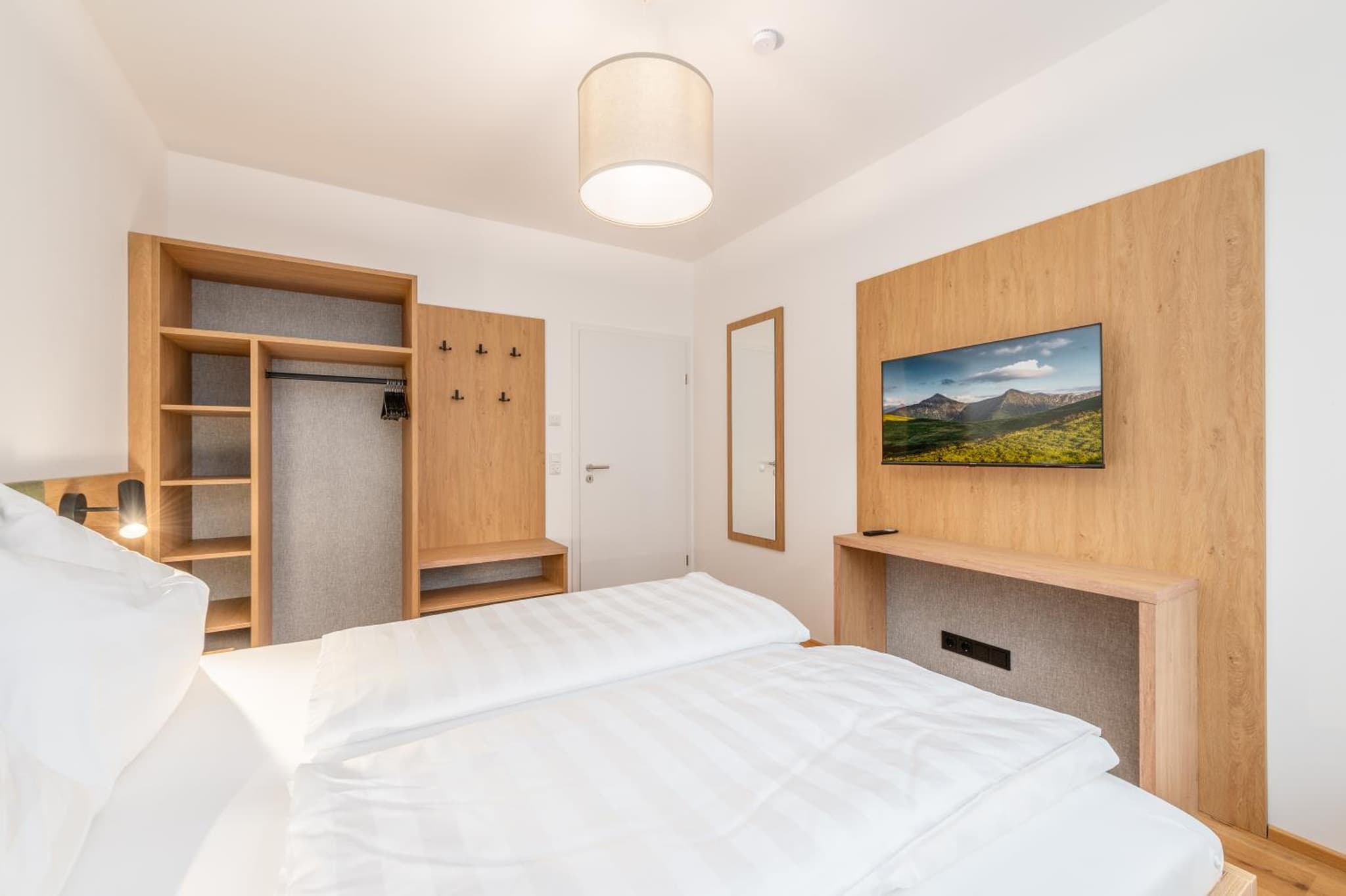 Mountain Apartments - by myNests photo 6