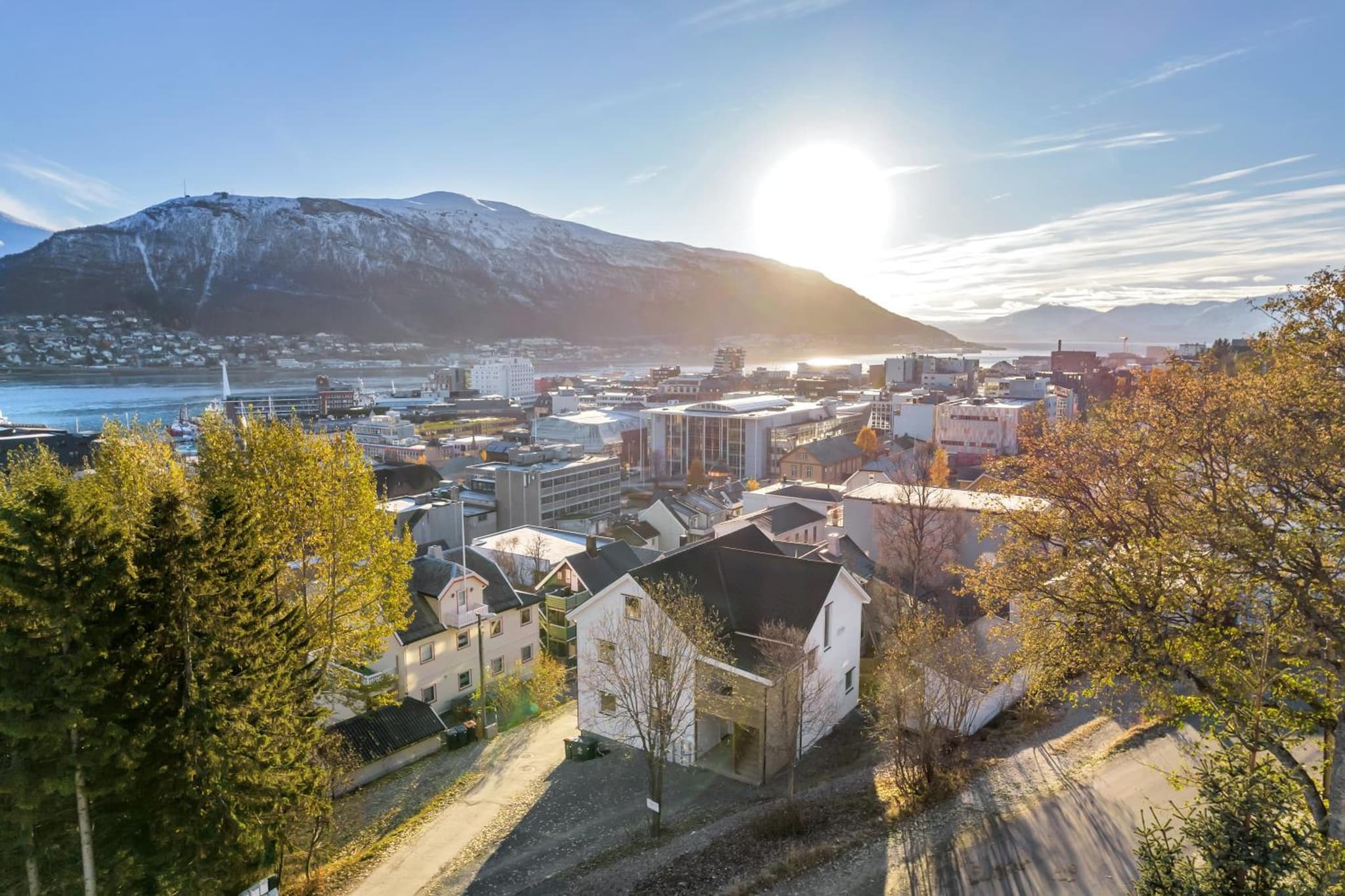 Northstay - The Urban City Haven, Free Parking, Sleeps 6