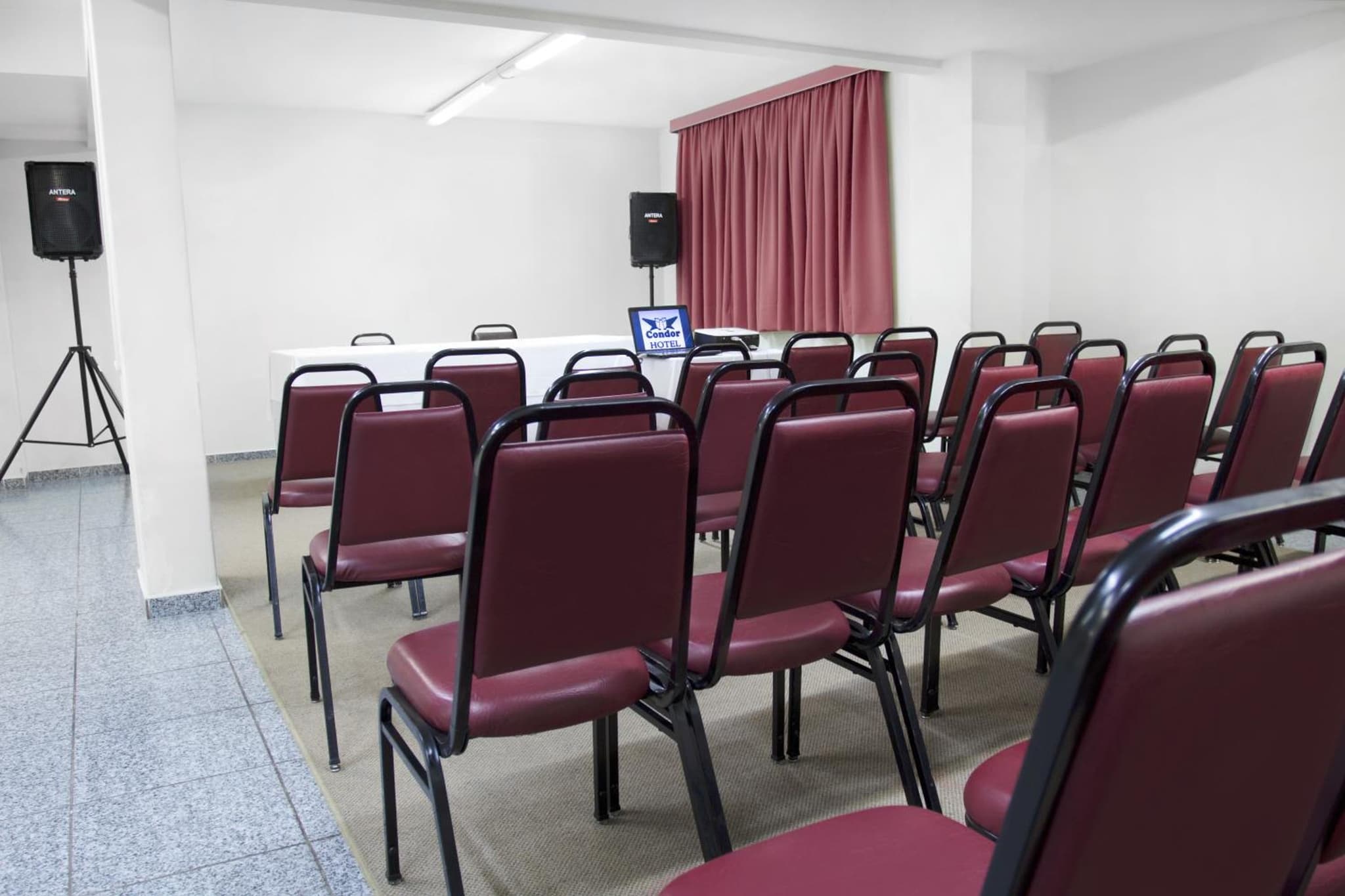 meeting & event spaces