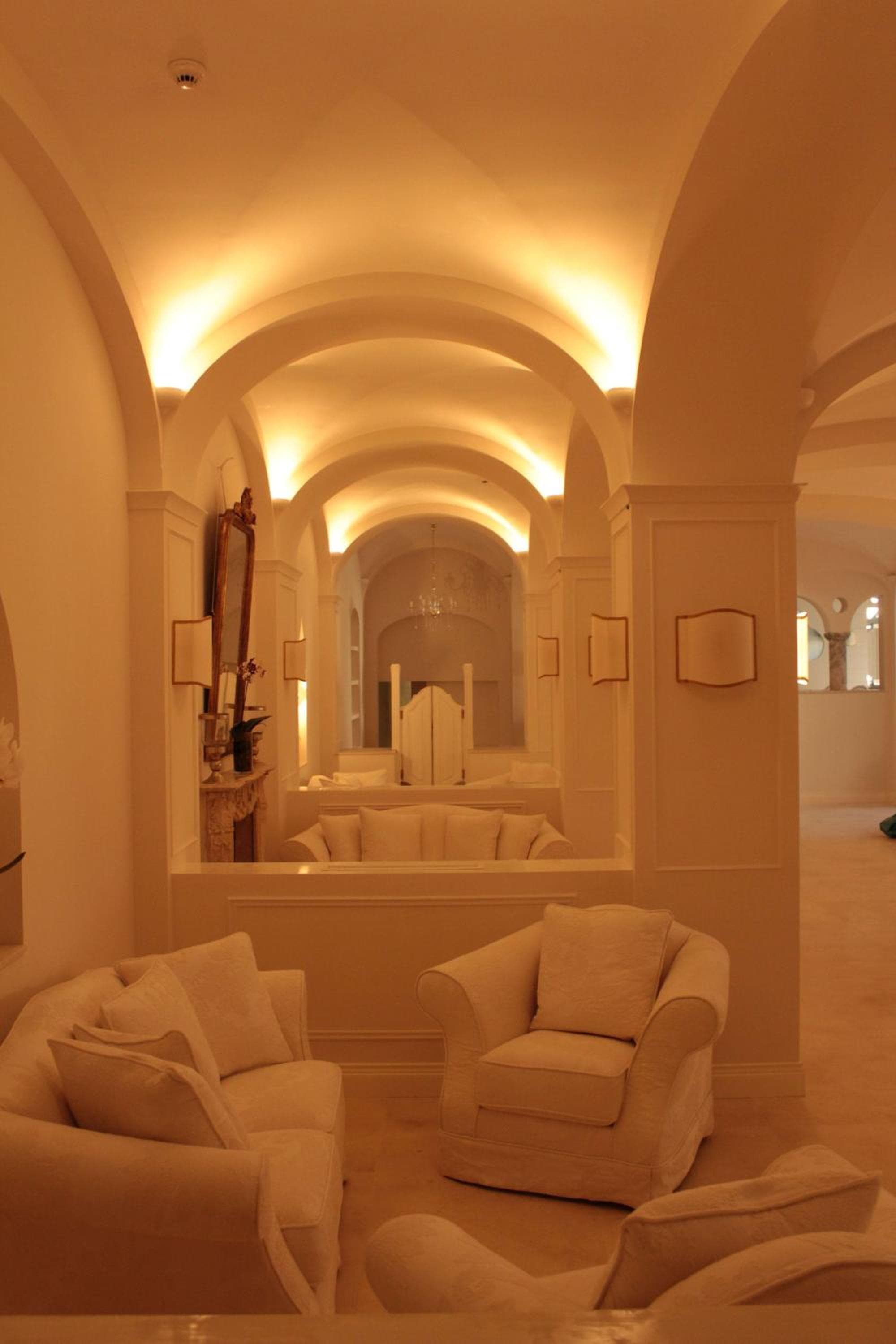 Minori Palace photo 3