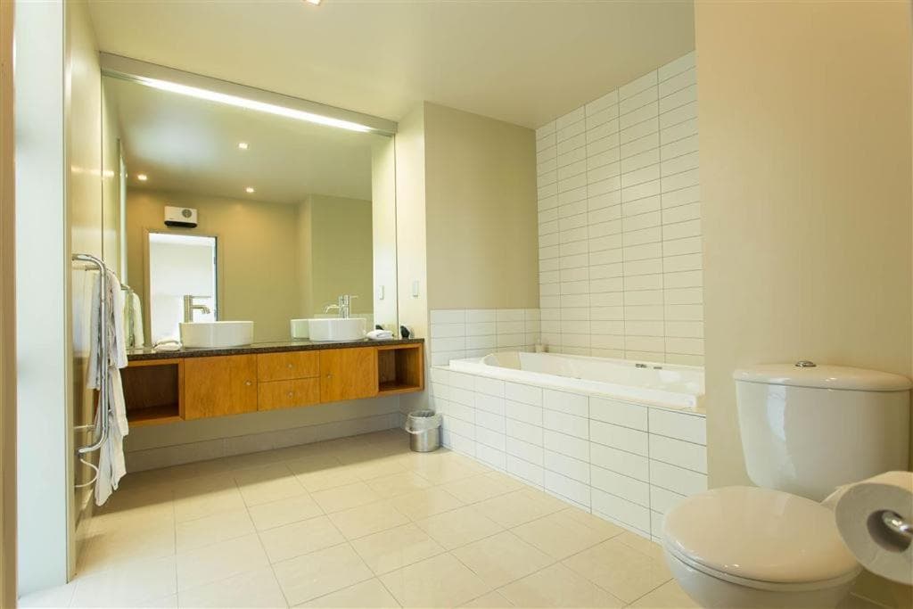 Rangatira at 13 Poole lane photo 2