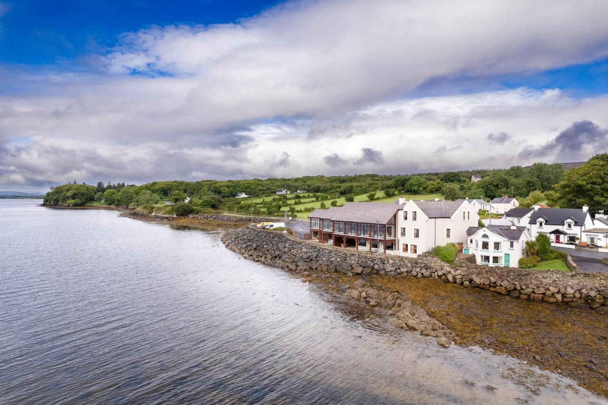 The Waters Edge Hotel