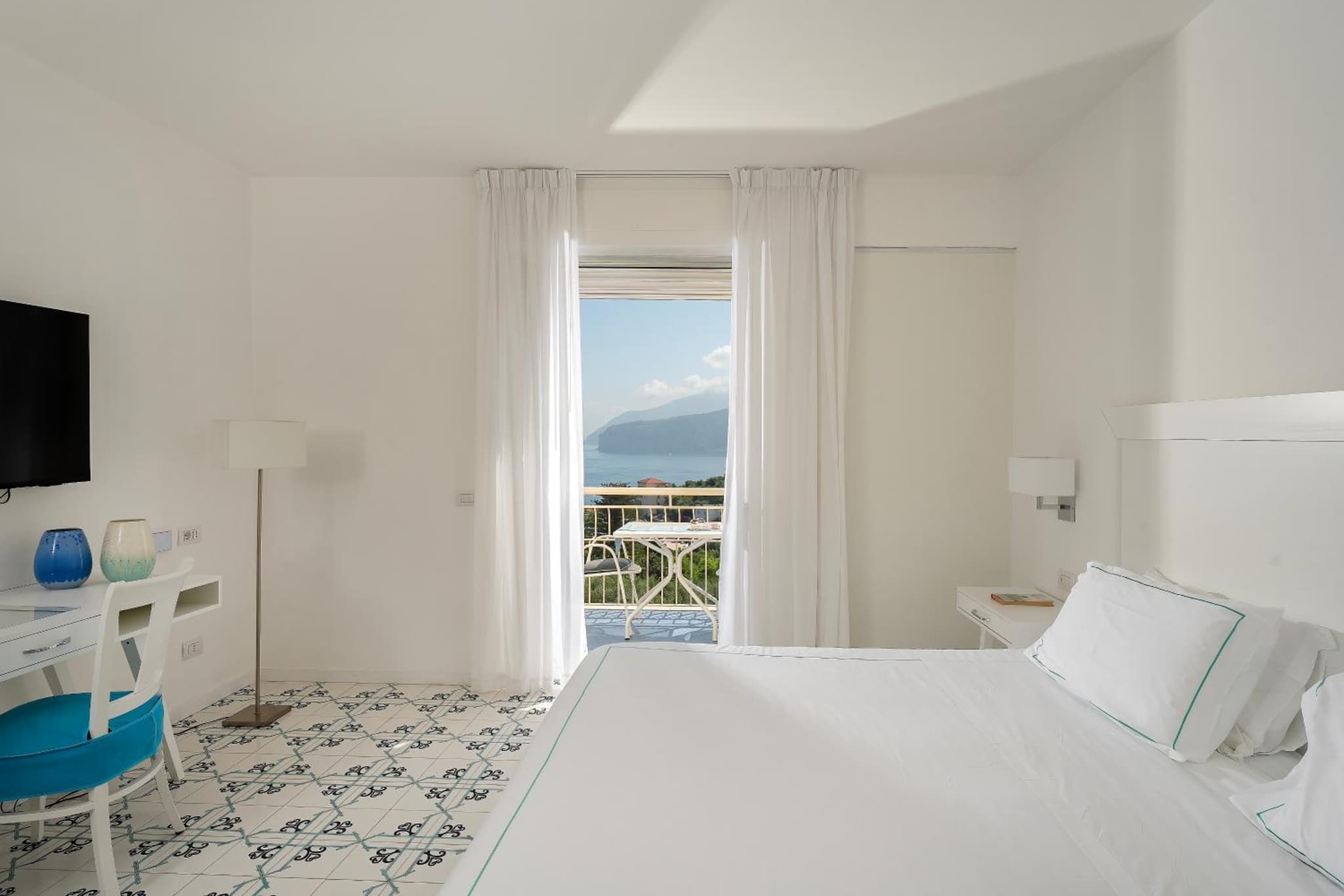 Grand Hotel Vesuvio photo 5