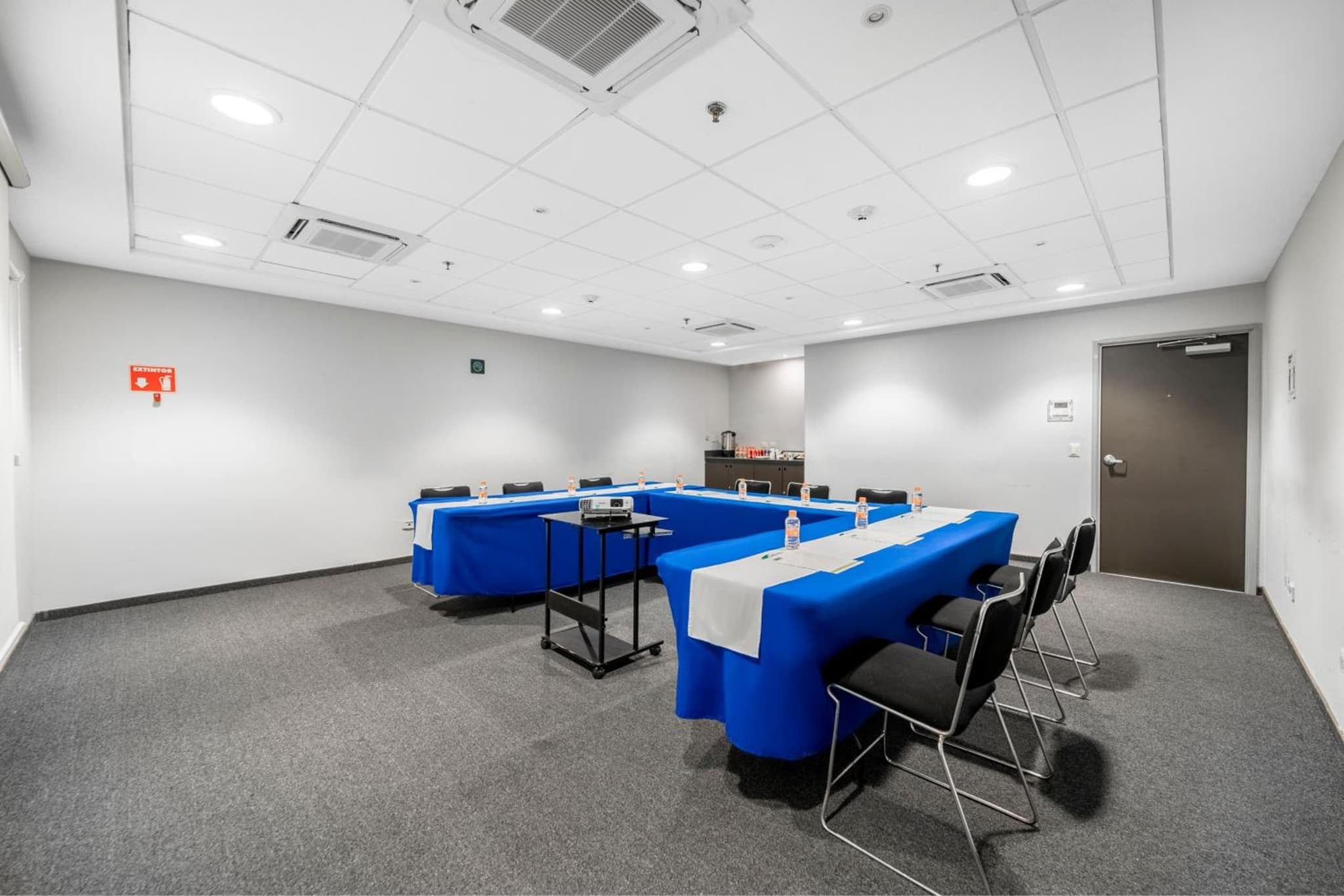 City Express Junior by Marriott Ciudad del Carmen photo 4