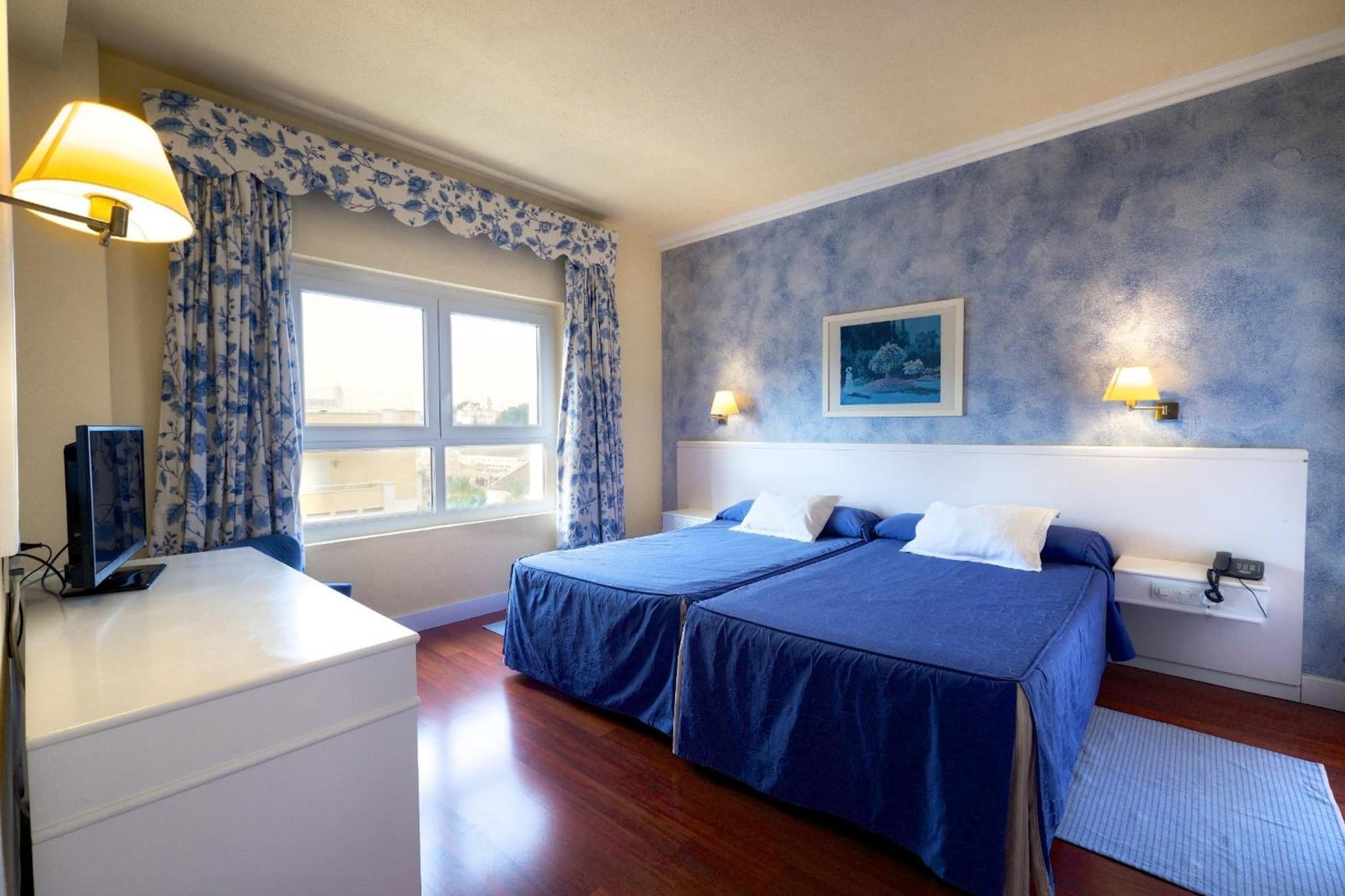 Hotel Guadalquivir photo 4