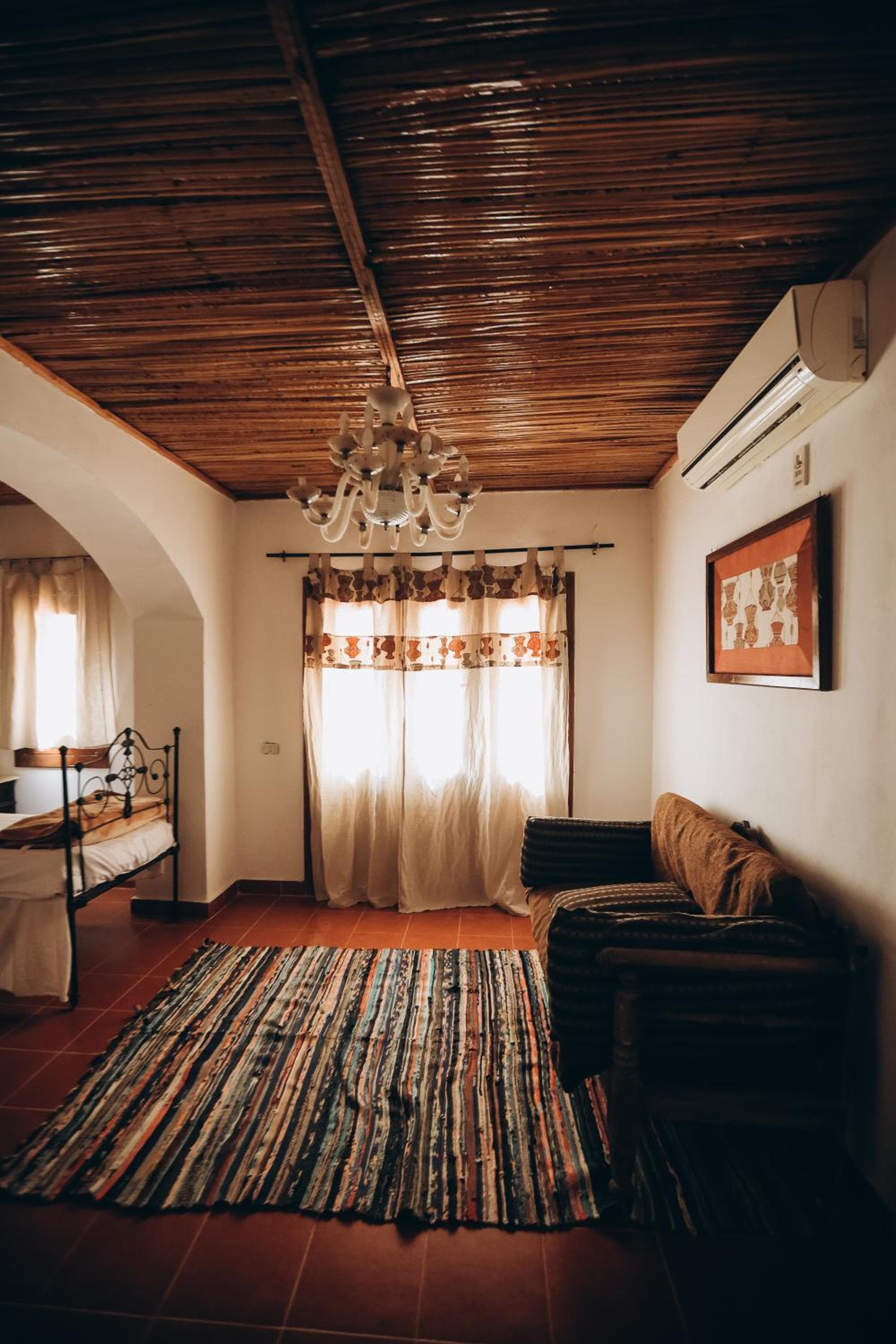 Tzila Bahariya photo 7