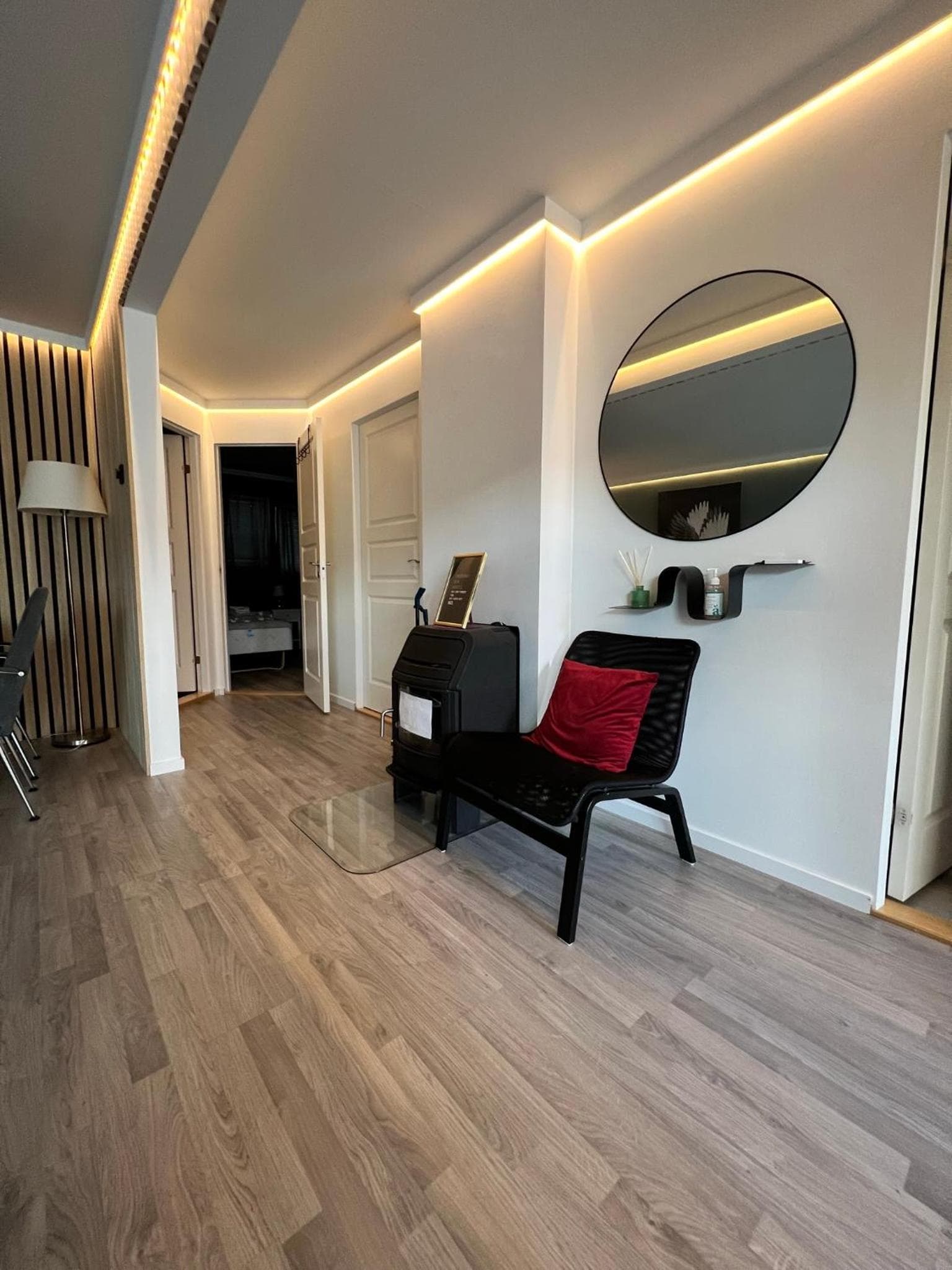 Fresh apartment near everything ! photo 6