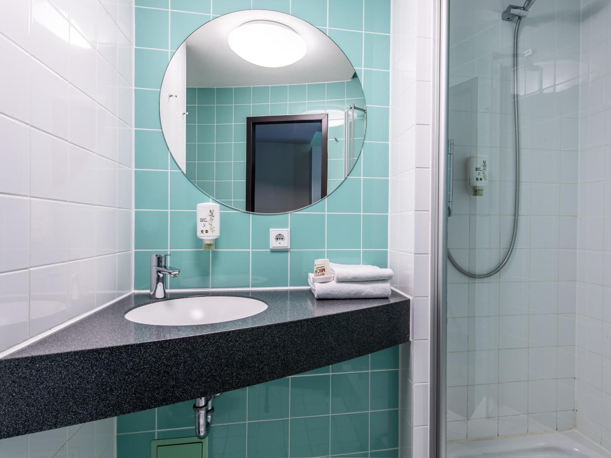 B&B Hotel Erlangen-Süd photo 5