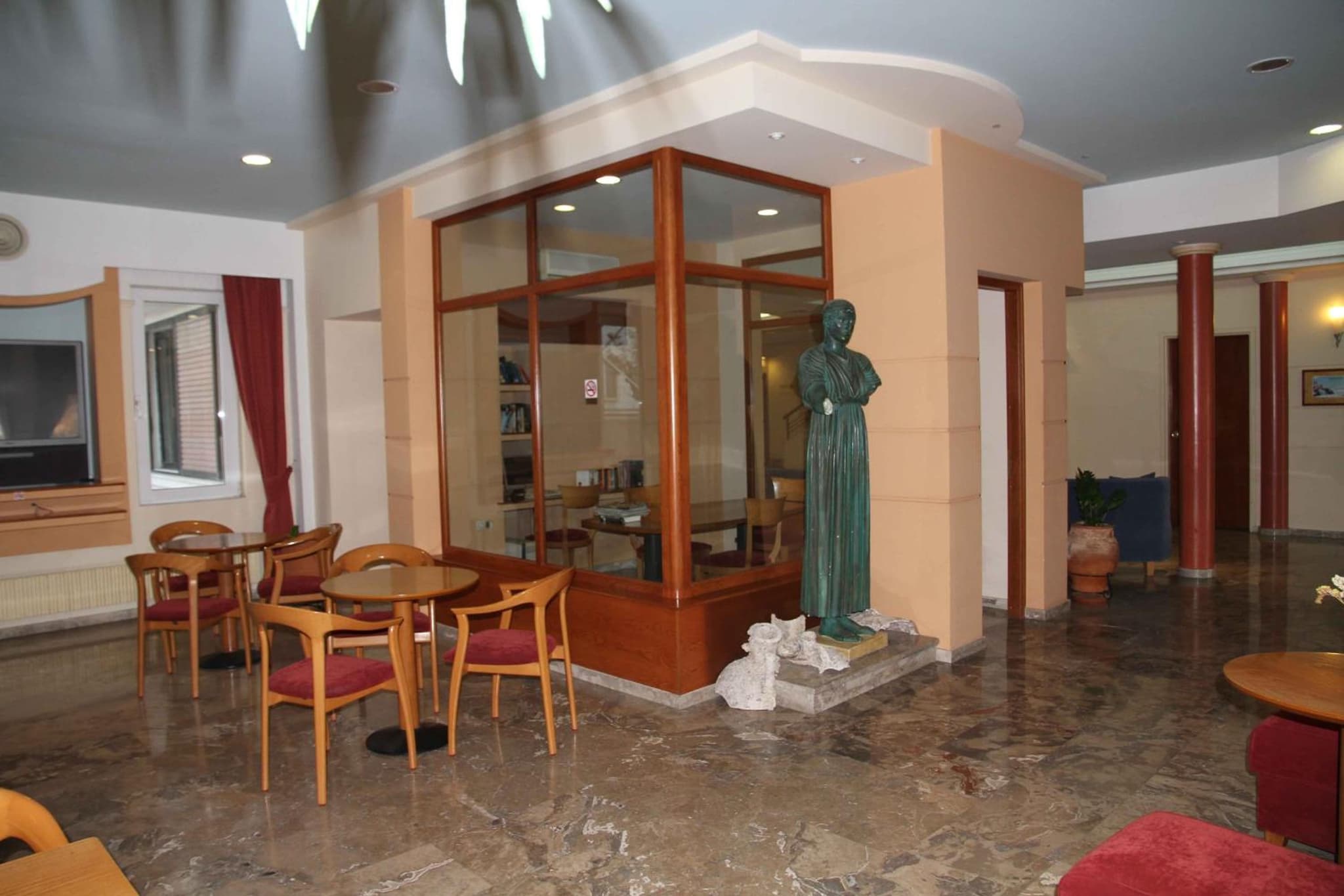 Astron Hotel photo 9