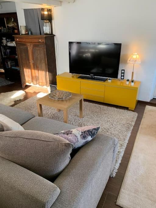 The Little Nest Borås, Cozy Apartment with Parking photo 6