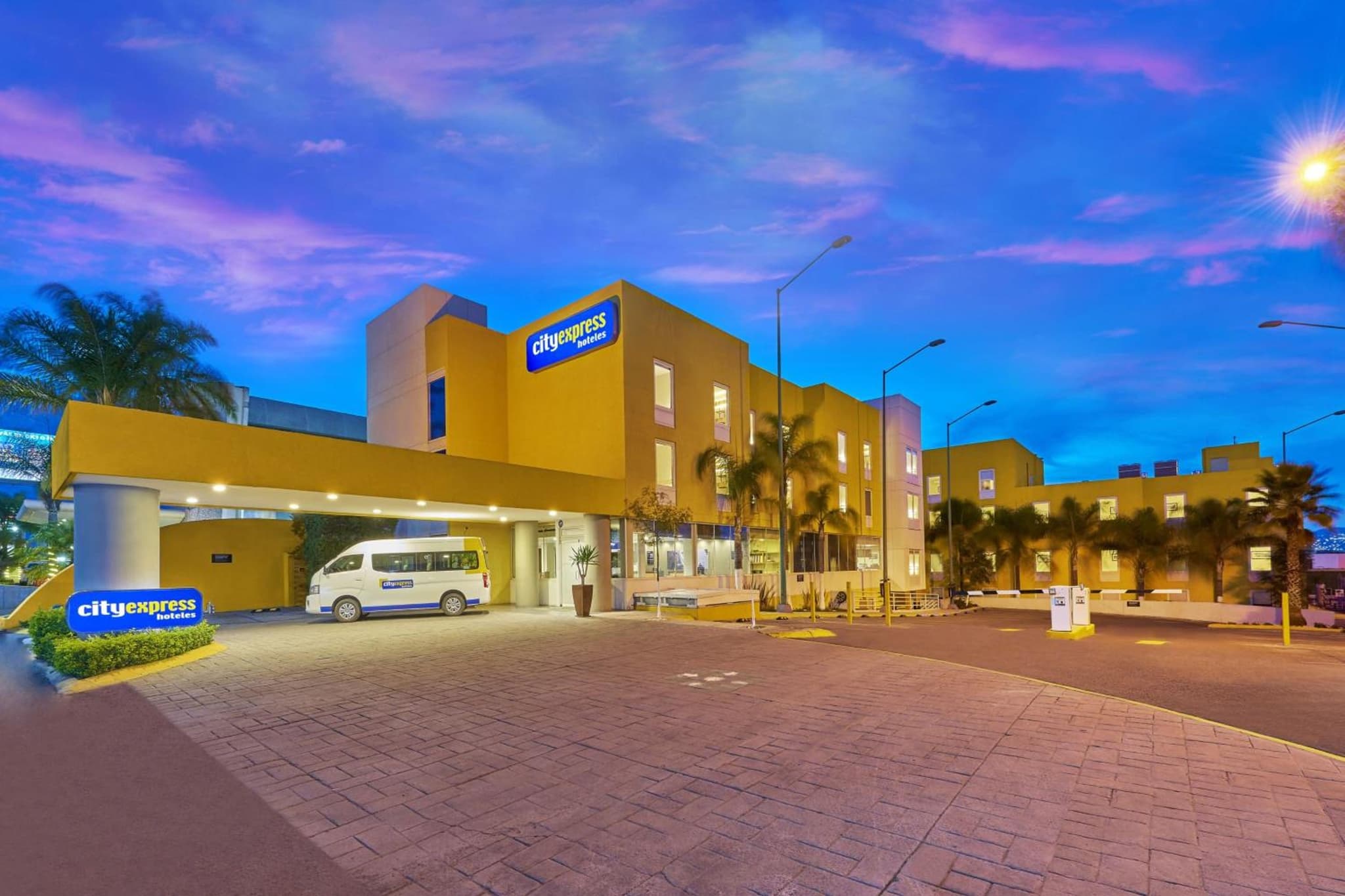 City Express by Marriott Queretaro Autopista