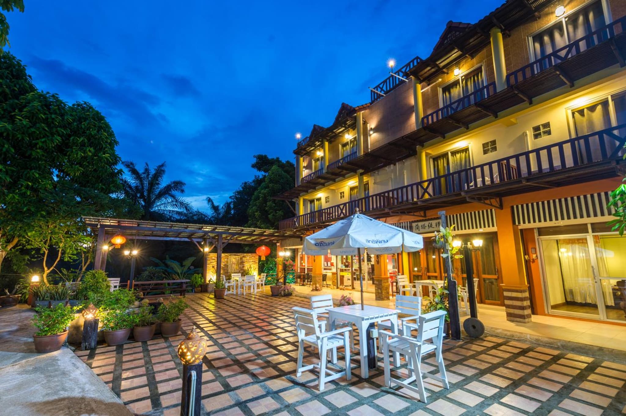 Lanta Thip House by Swiss-Belhotel photo 2