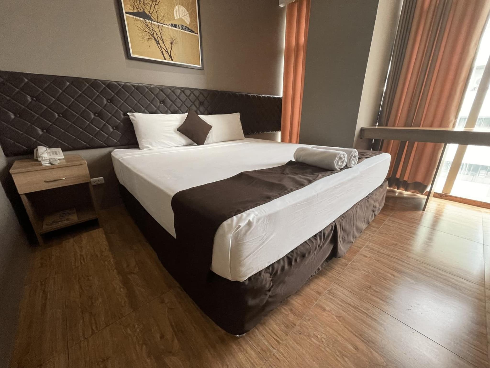 Cebu Capitol Central Hotel & Suites powered by Cocotel photo 3