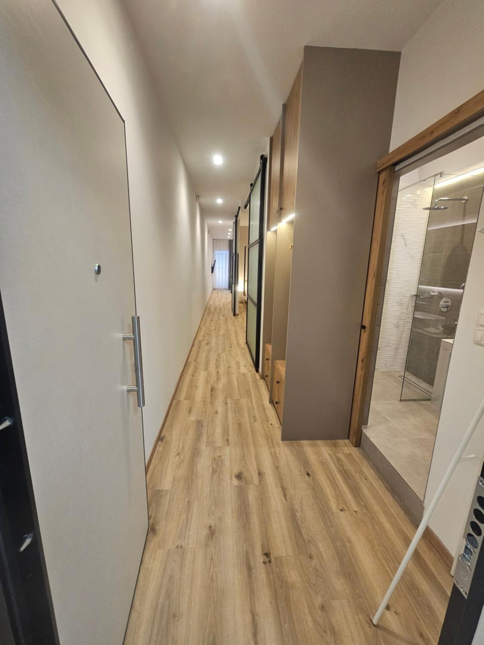 Sun Marco Apartments in Athens photo 3