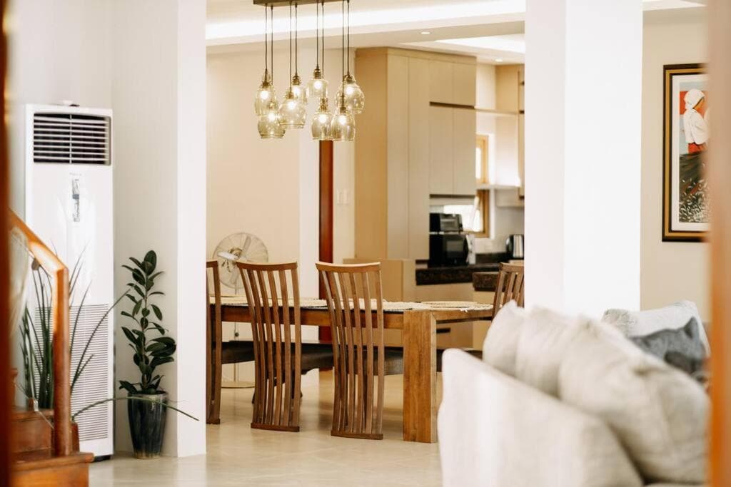 Reef Side Exclusive Beachfront House in Cebu photo 4
