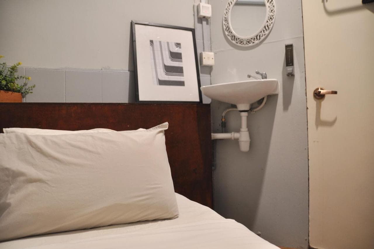 GRAYHAUS Guest House photo 5