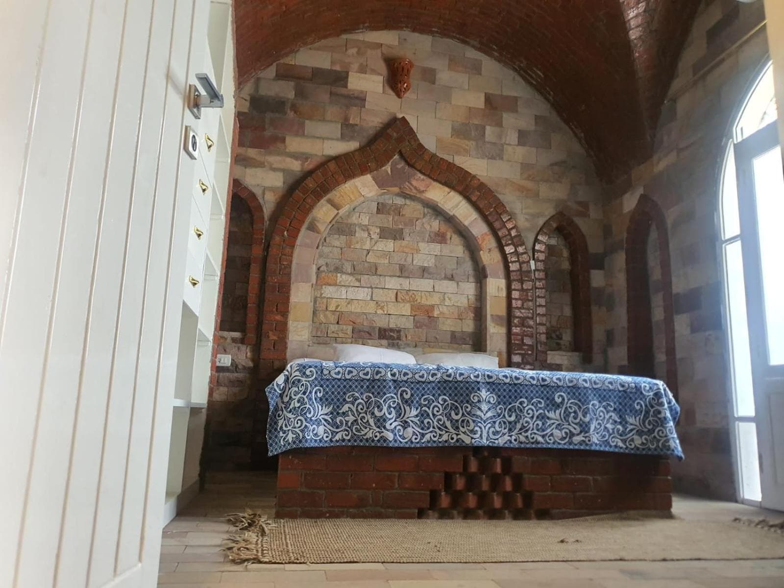 Shahhat Apartments - Habu Temple & Mountain View photo 2