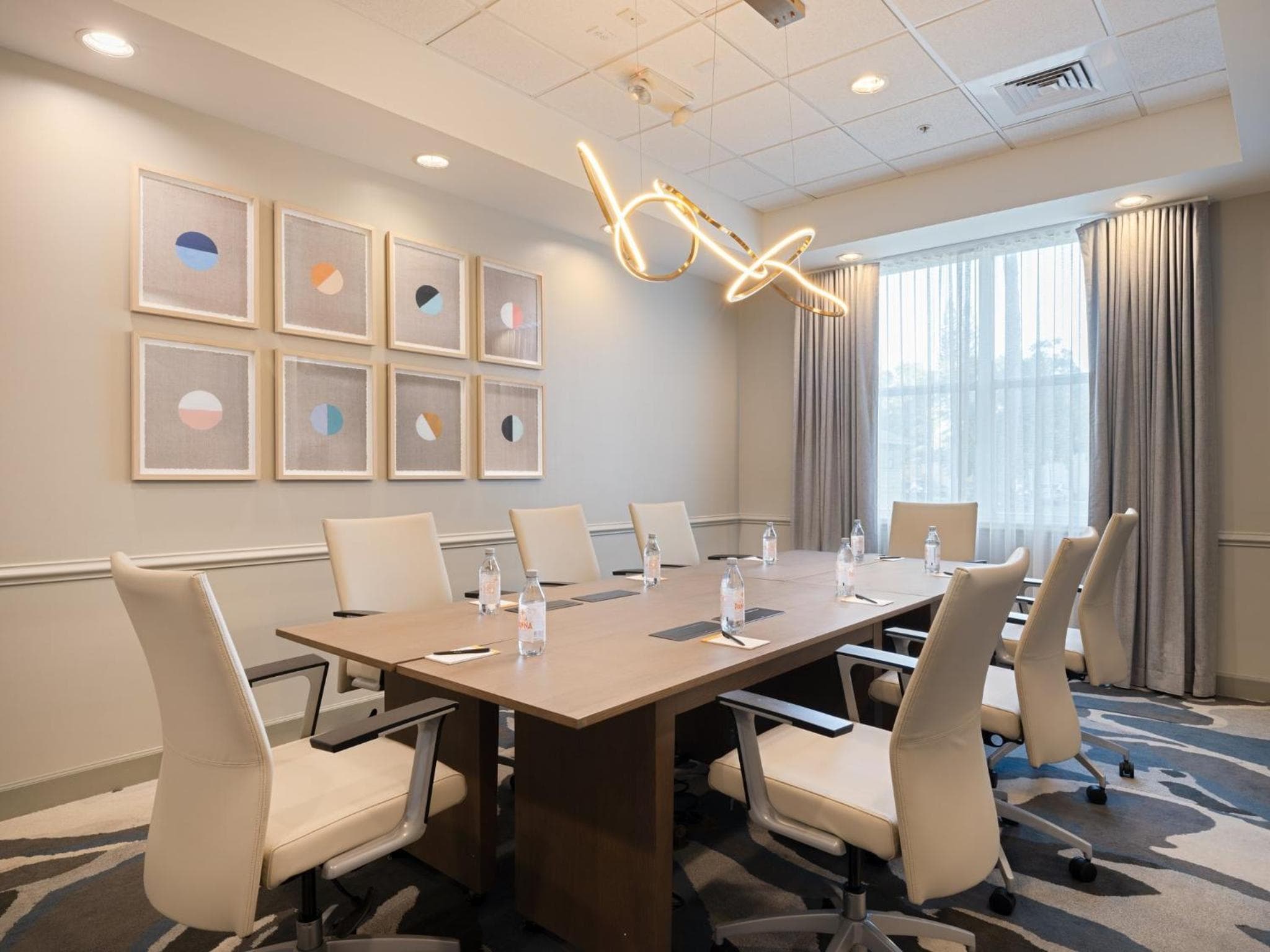 voco Sarasota by IHG photo 7