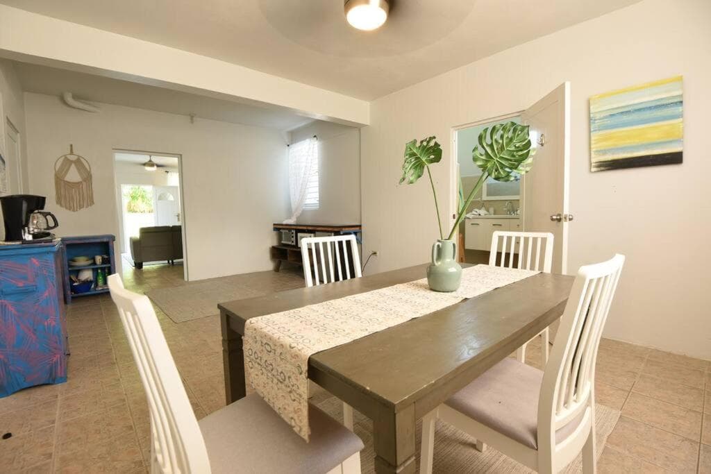 One Bedroom Apartment, Private pool, huge yard photo 5