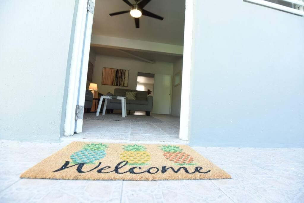 One Bedroom Apartment, Private pool, huge yard photo 7