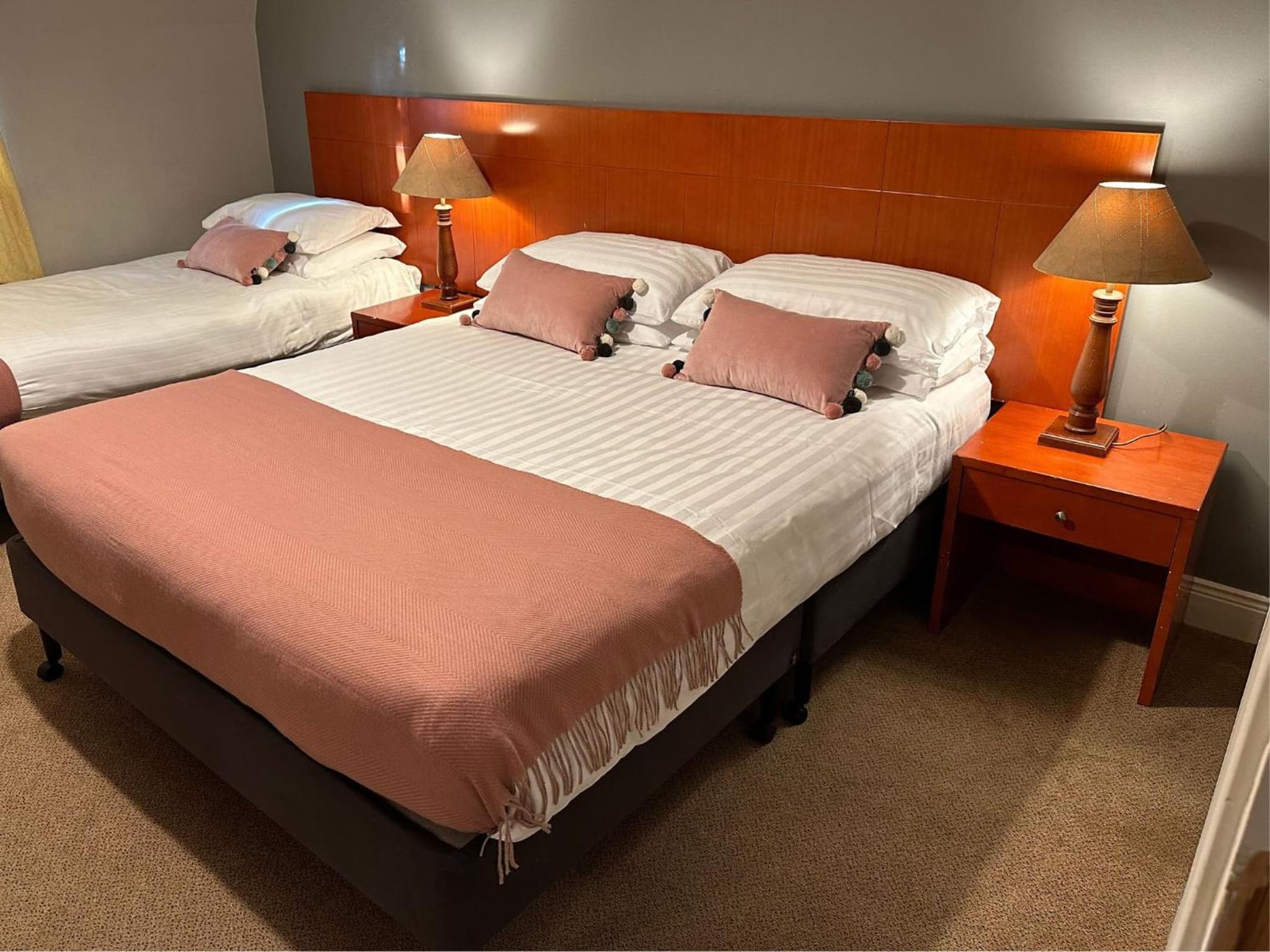 Spacious 2 bedroom apartment in Killarney photo 3