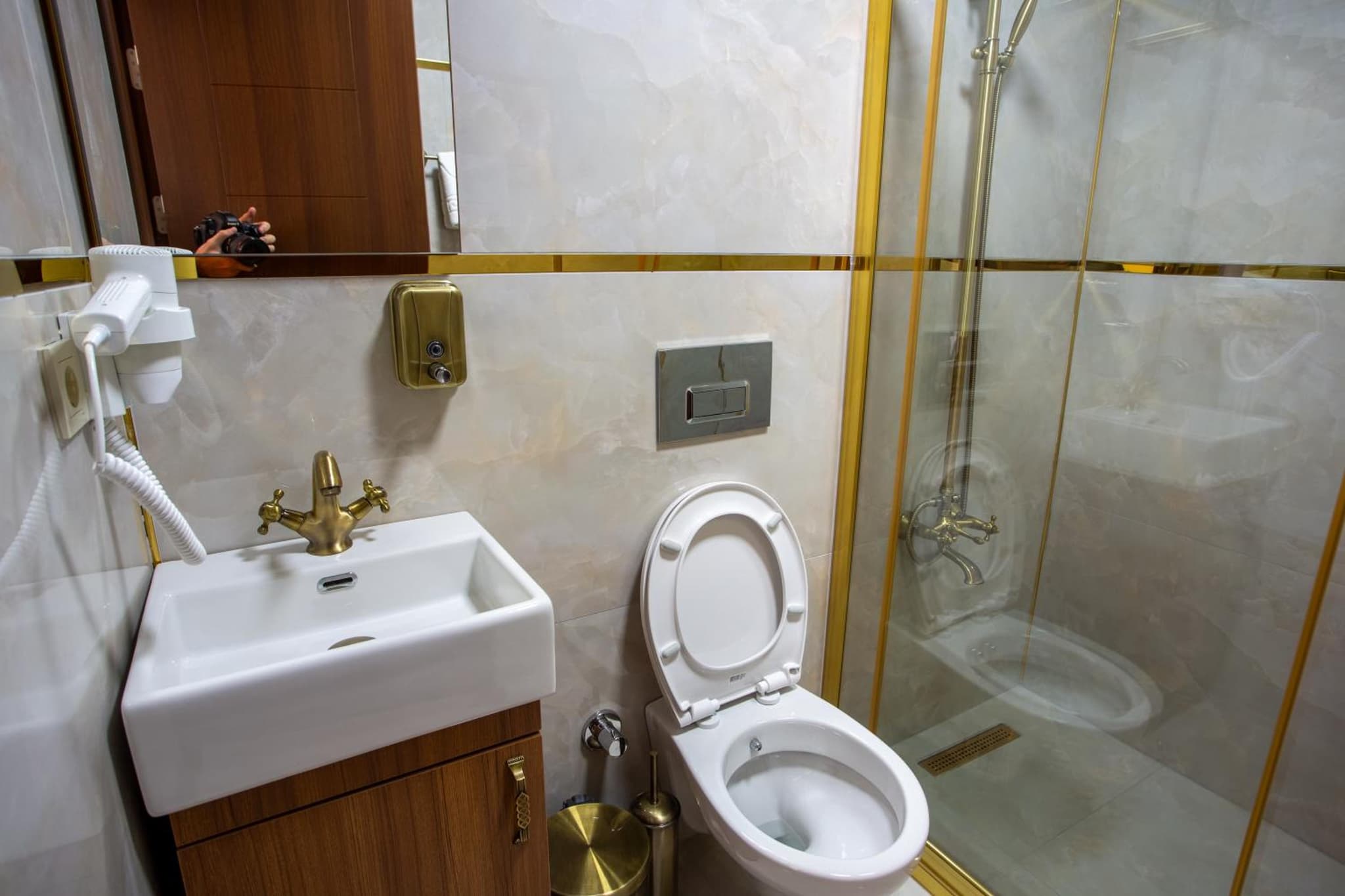 Sayina Hotel photo 3