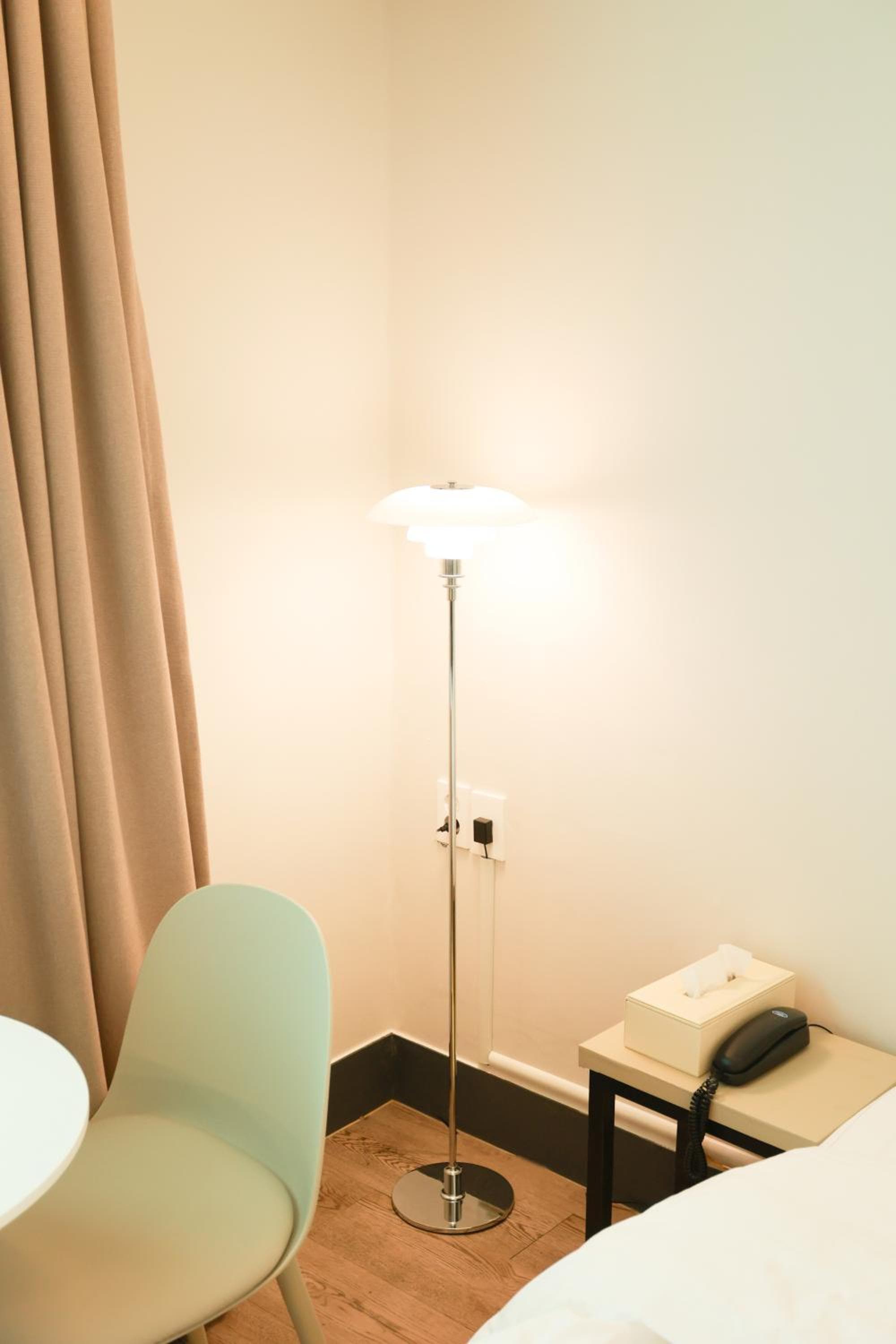 Hotel Myeongji photo 4