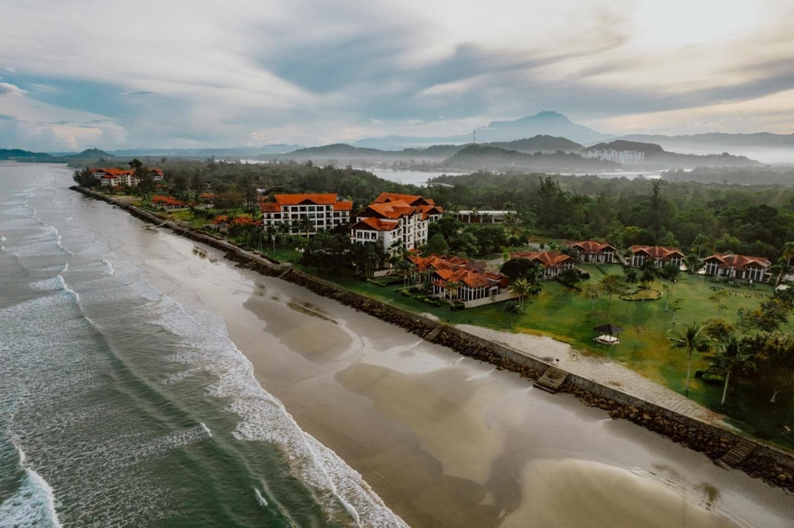 Borneo Beach Villa & Suite
