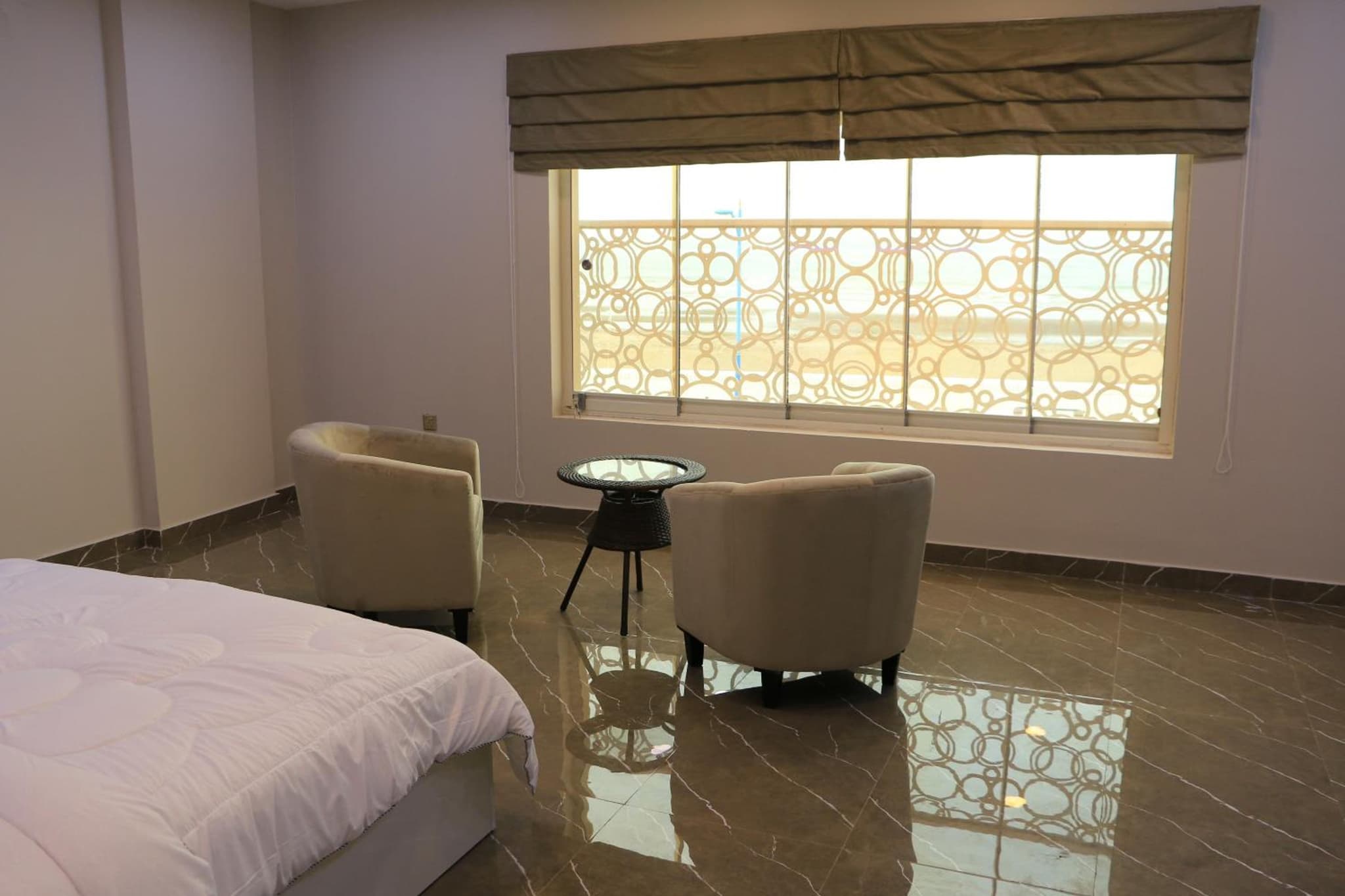 Marina Hotel photo 6