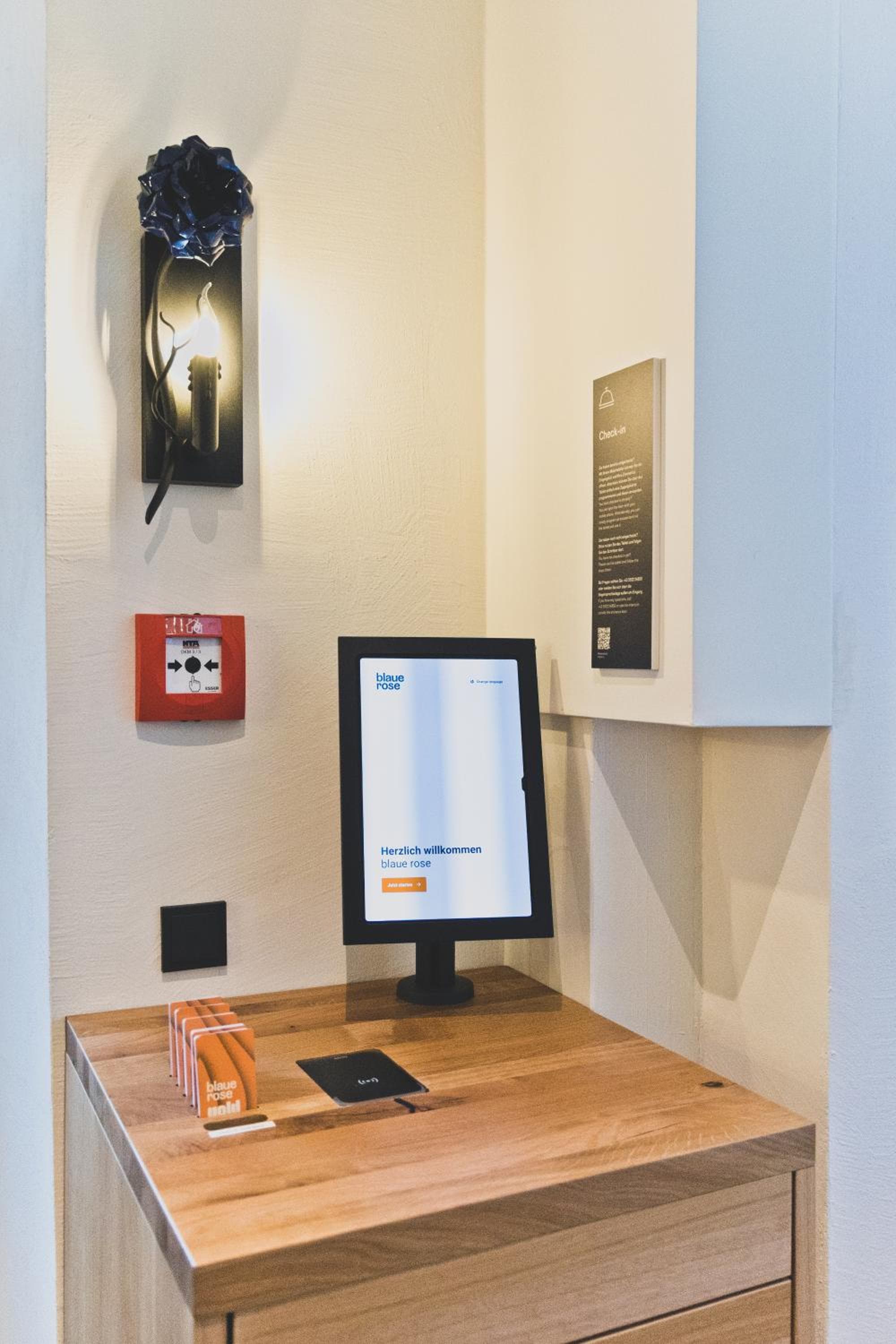 HOTEL BLAUE ROSE -digital check in- photo 9