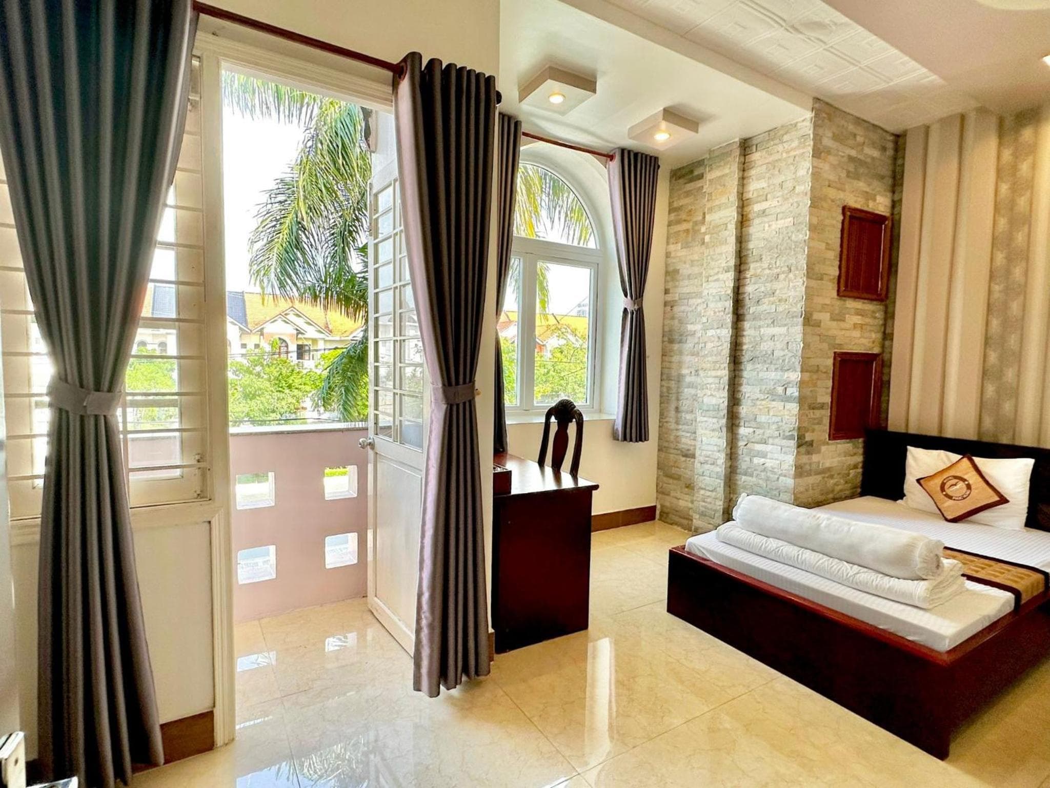 Phuc Hung Hotel photo 6