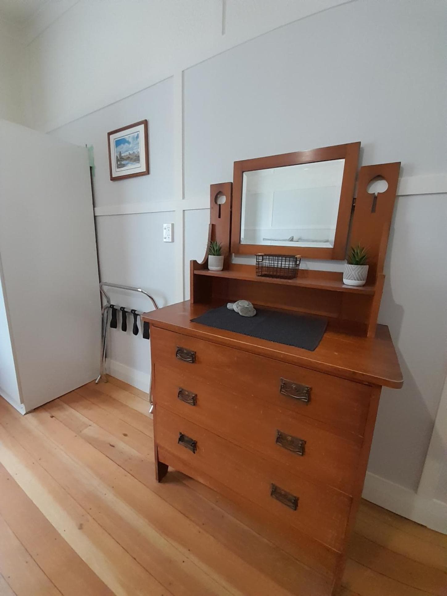 Character 1-Bedroom Unit photo 2