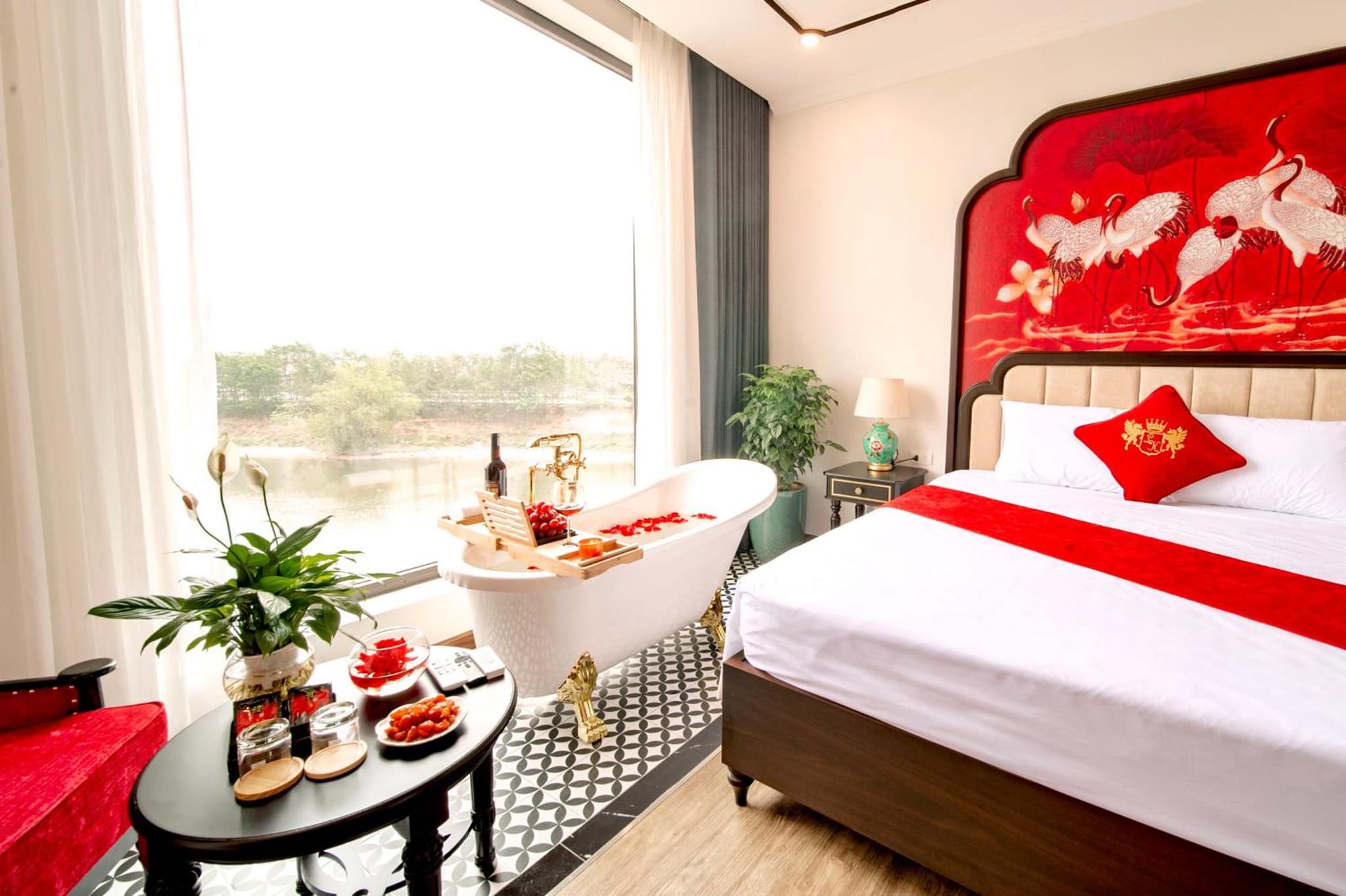 Lake Hotel Sóc Sơn photo 2