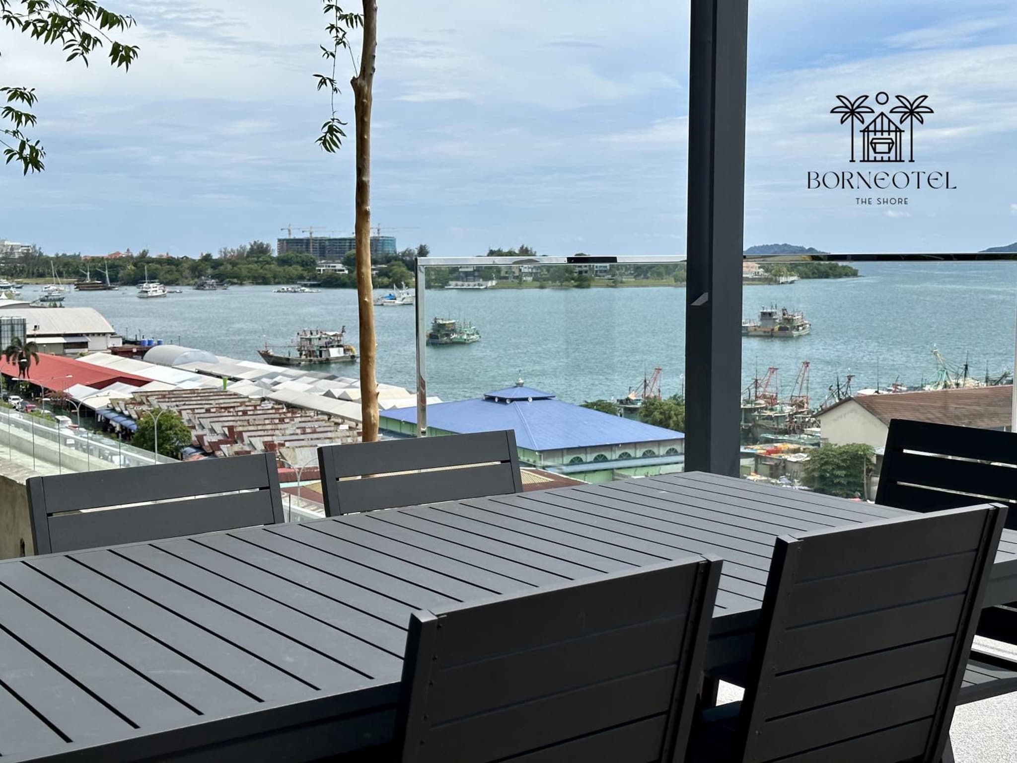 Borneotel The Shore KK by CHG photo 6
