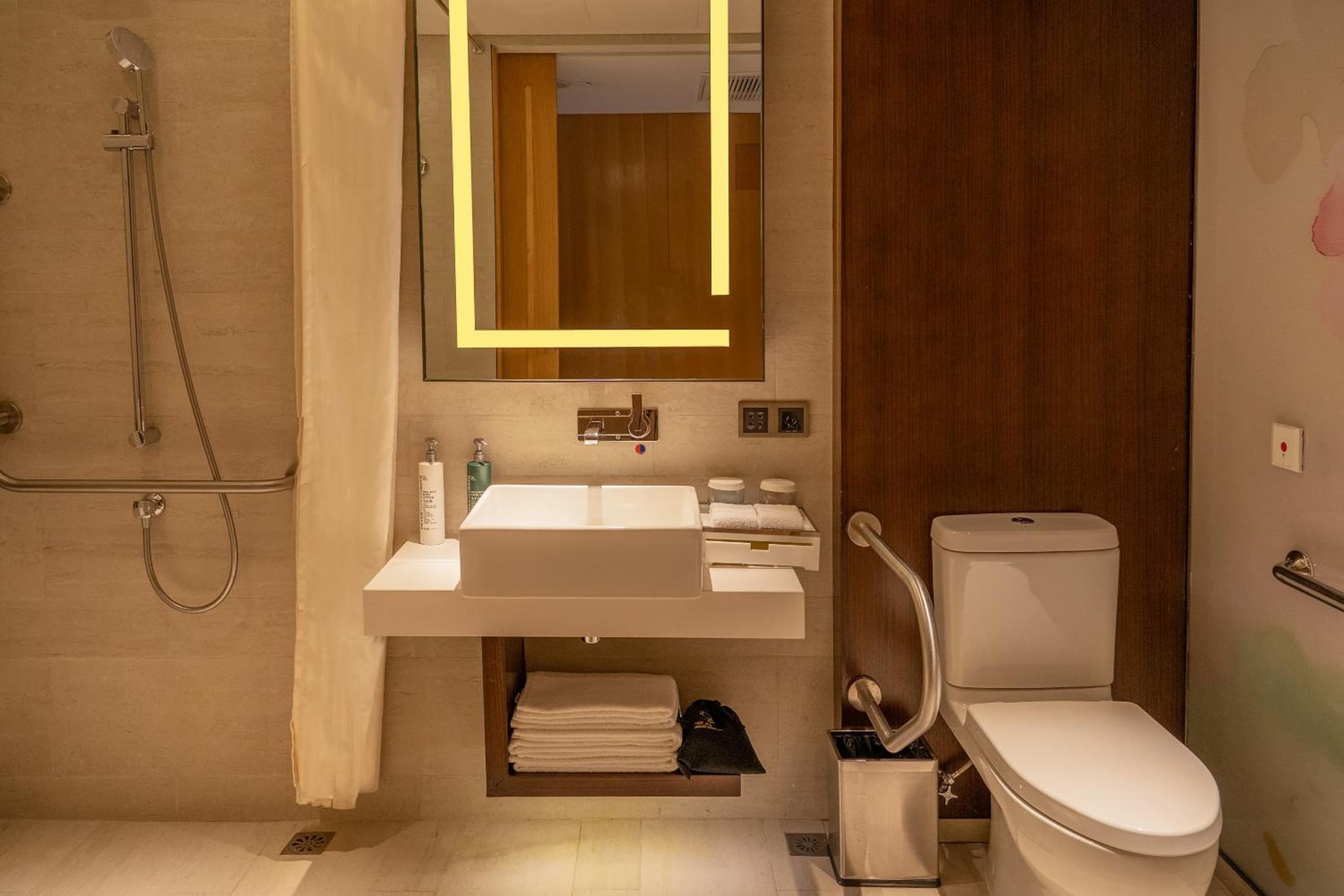 Hilton Garden Inn Lijiang photo 4