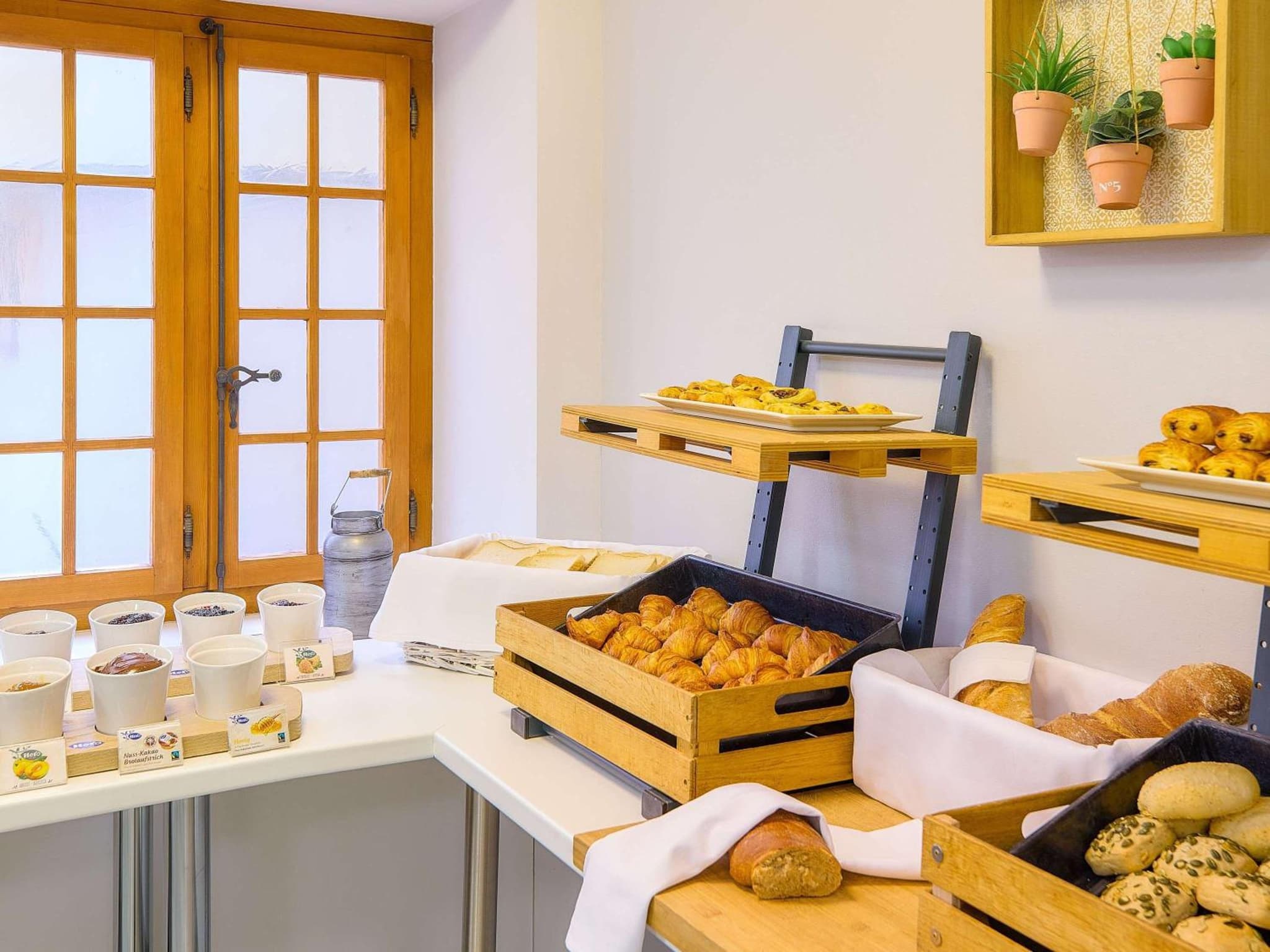 ibis Styles Luzern photo 5