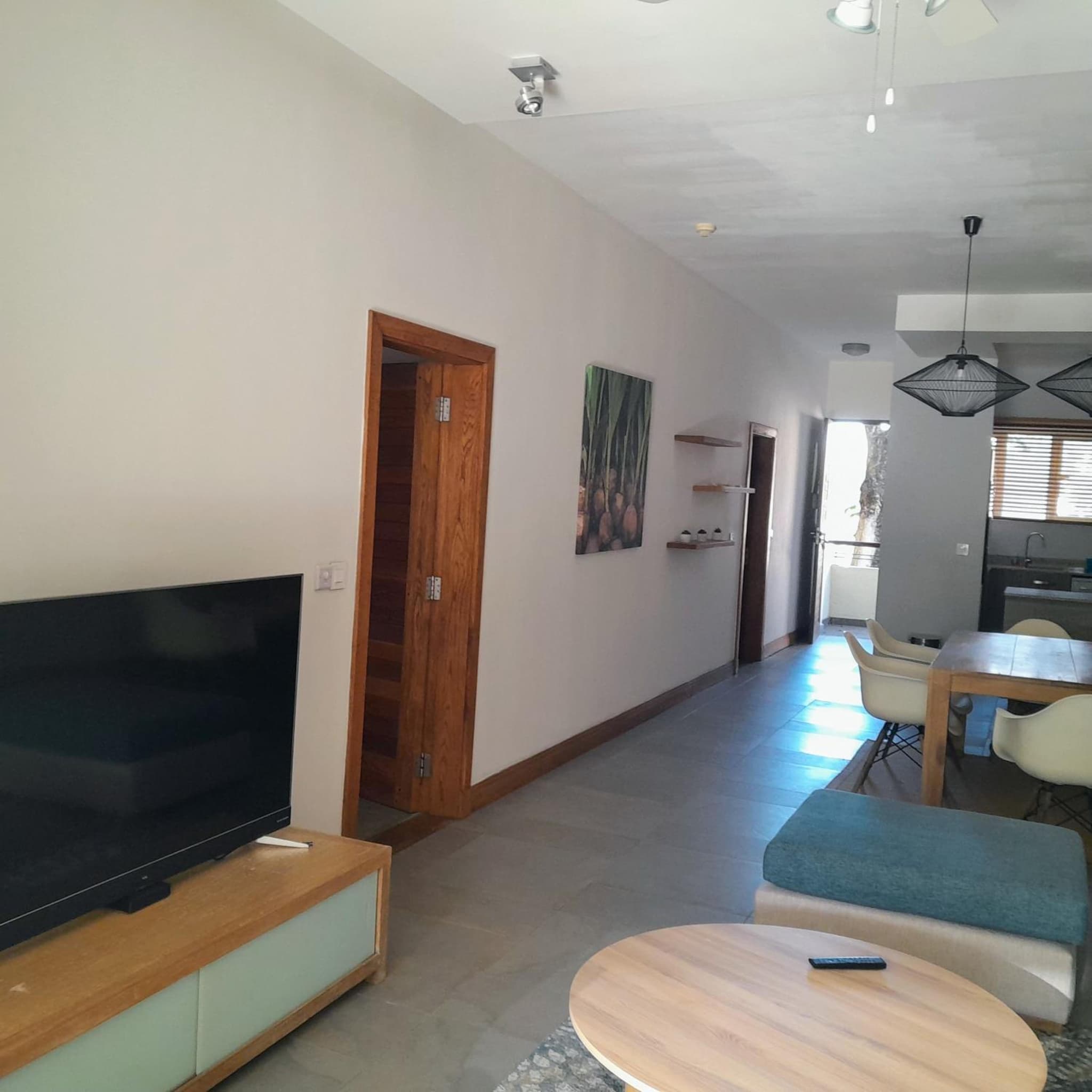 Spacieux appt 2ch 50m de la plage photo 5
