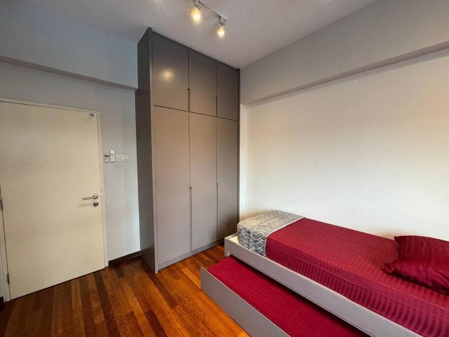 Renai Bukit Jelutong Home photo 9