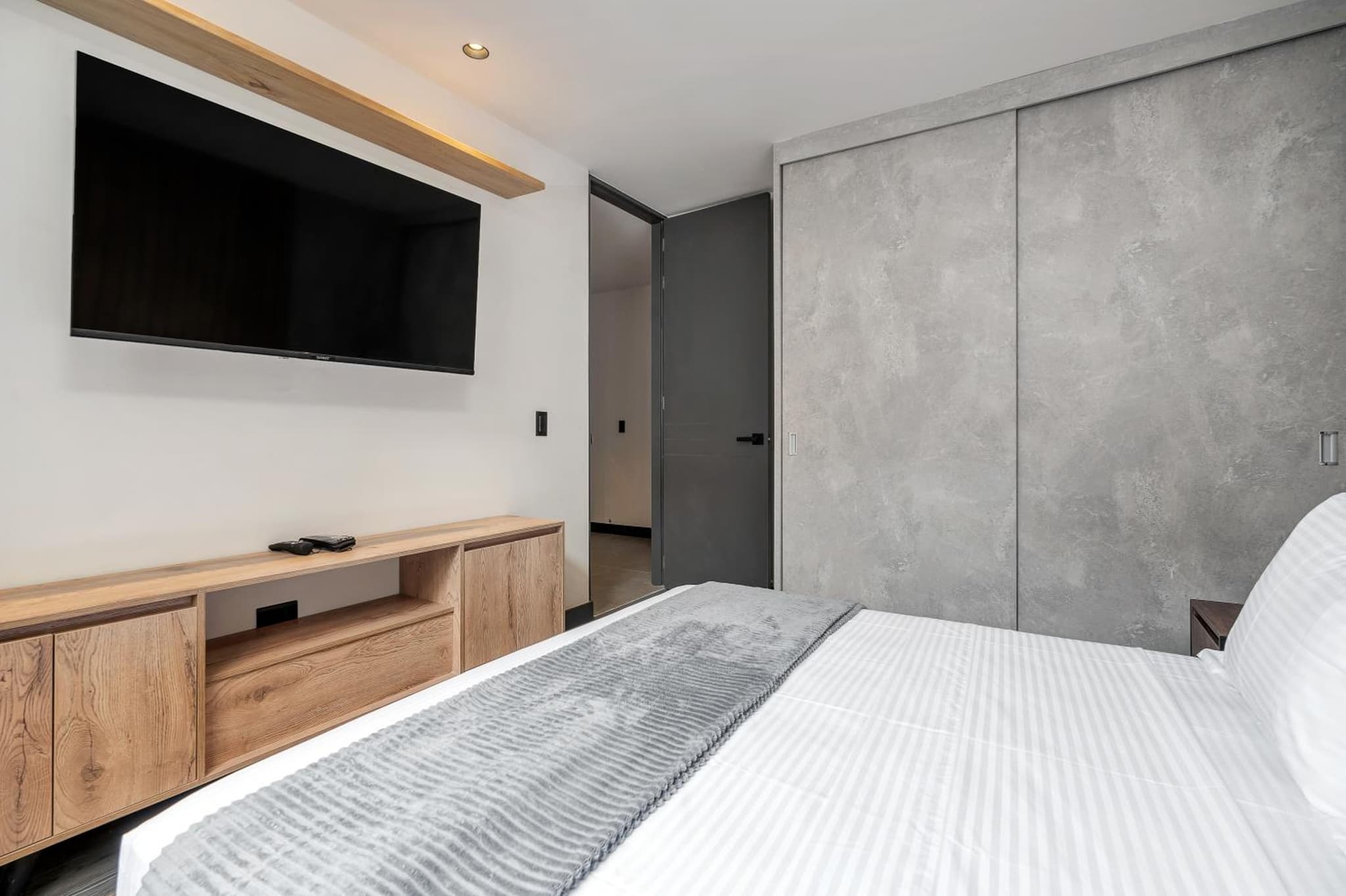 Apartamentos HOUSY Laureles photo 6