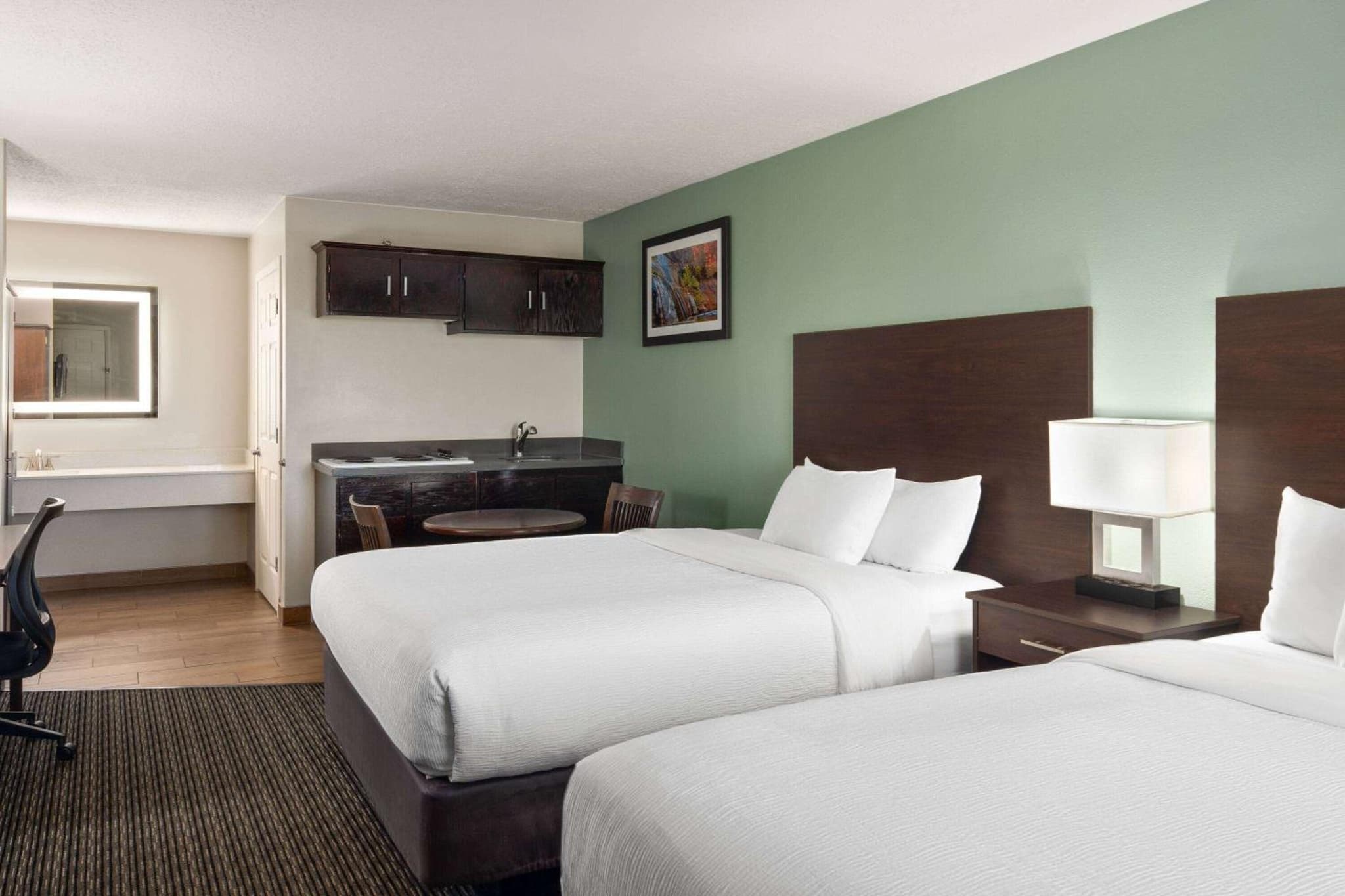 Wingate by Wyndham Cedar City photo 5