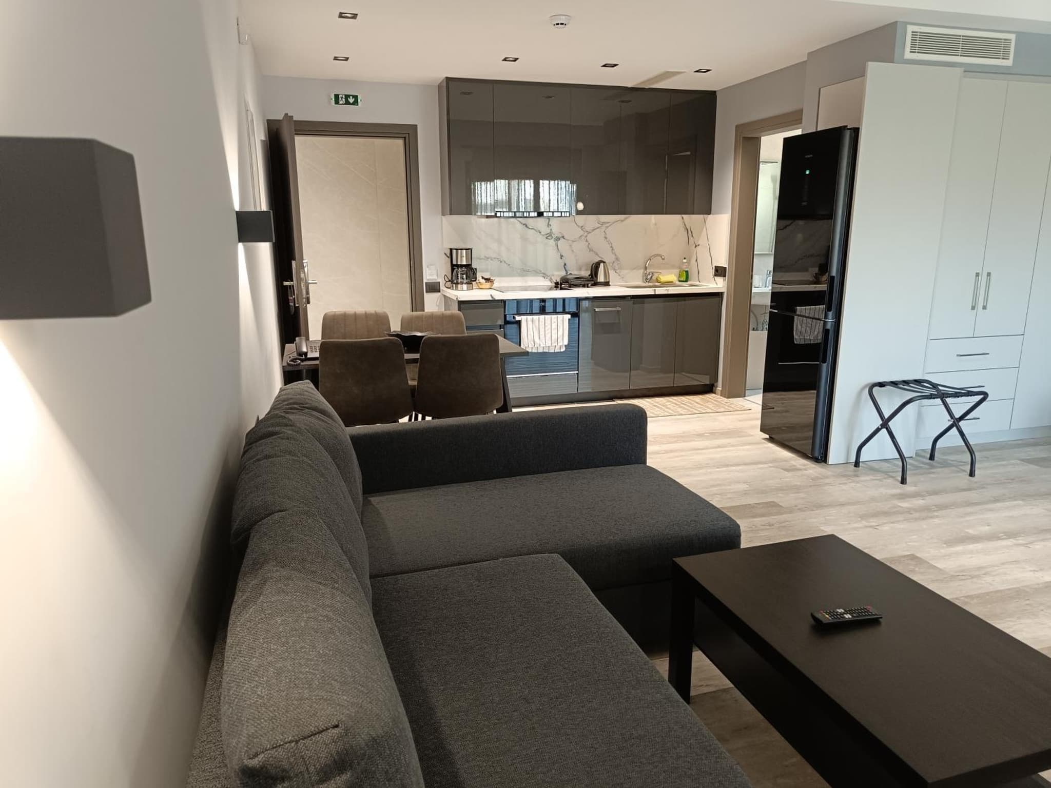 Oikos 9 Rooms and Suites photo 9