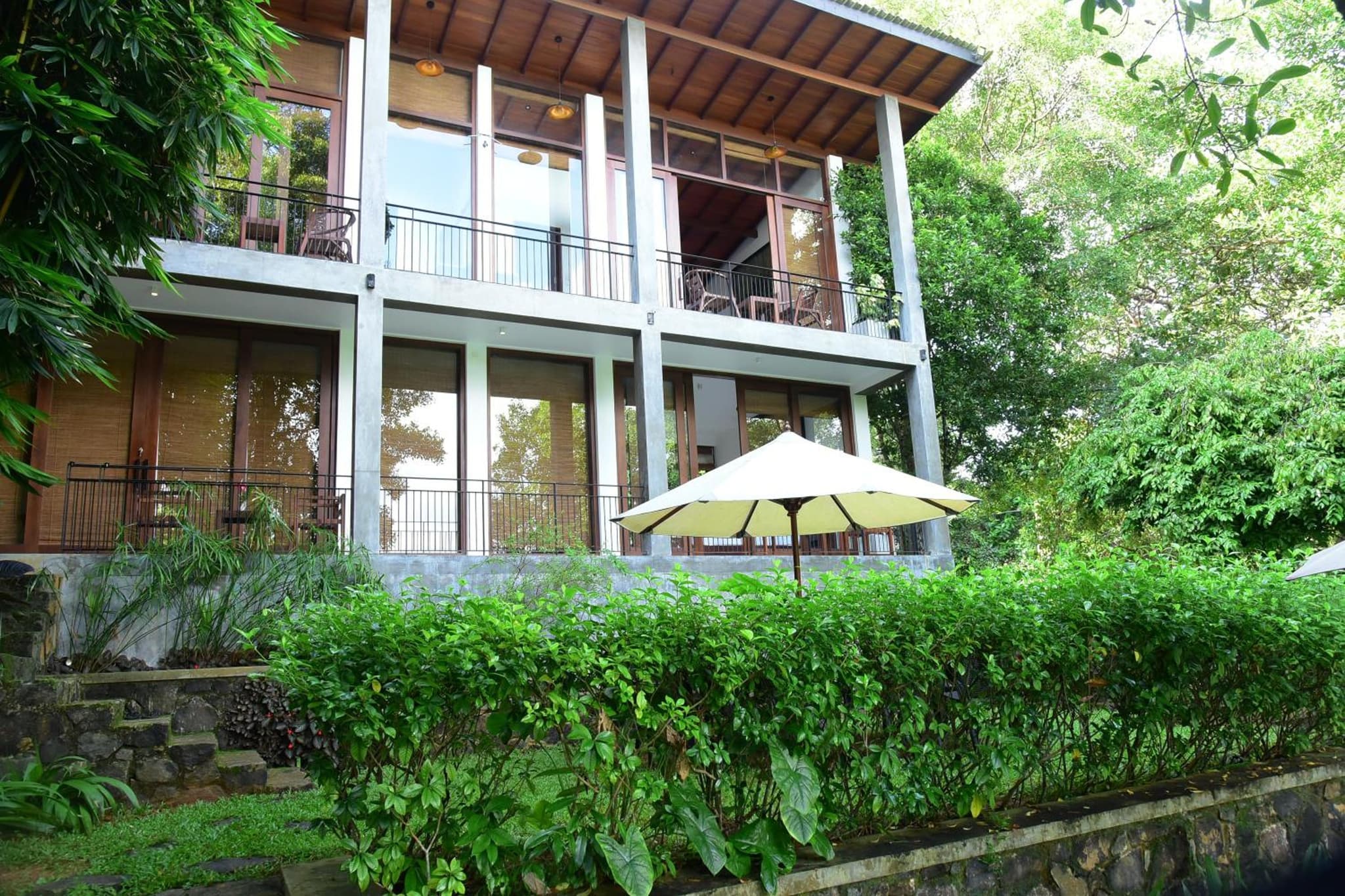 Hikka Secret Lake Resort