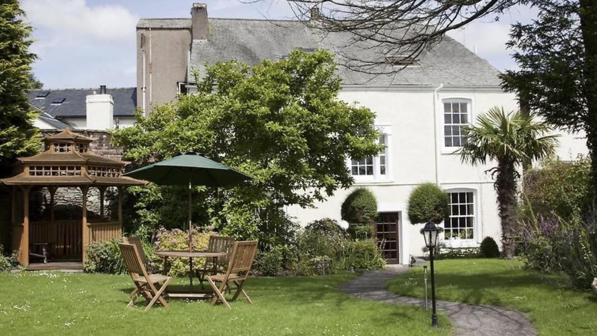 Lonsdale House Boutique Apartments
