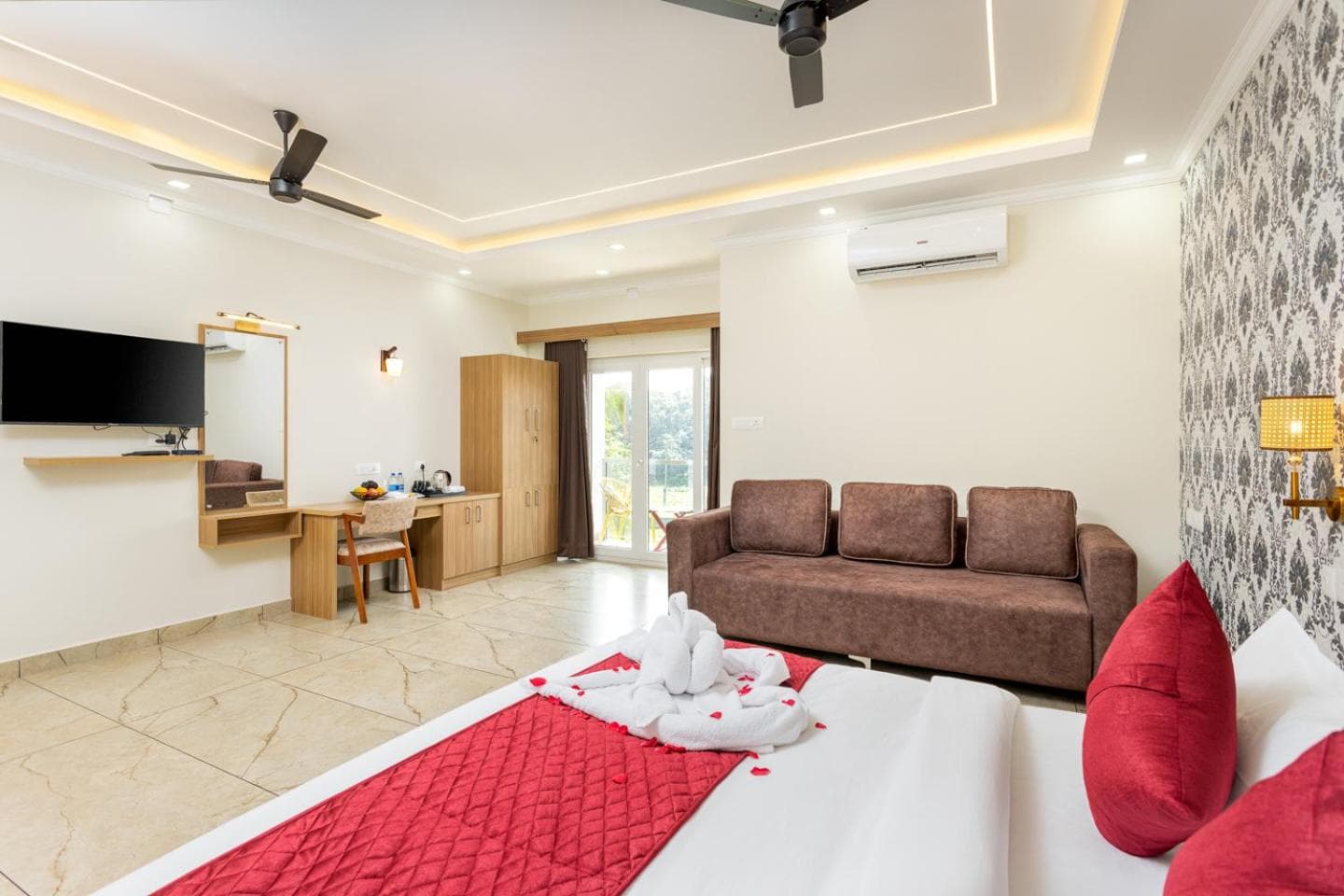 ESAA Airport Hotel photo 7
