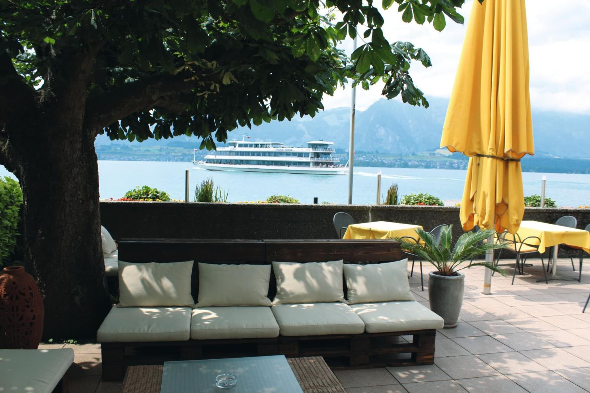 Hotel Restaurant Bellevue au Lac photo 6