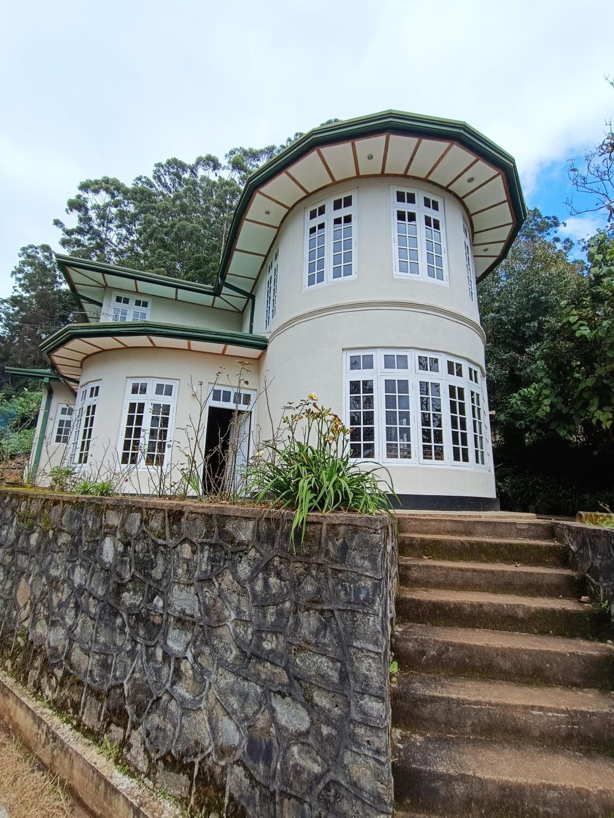 Magnolia Hideout