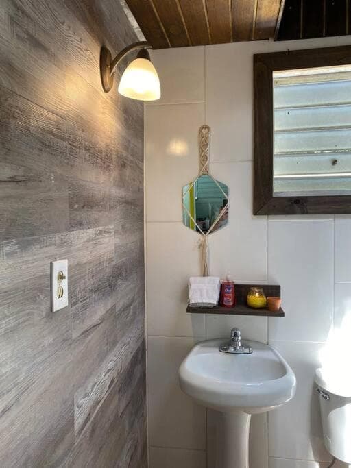 Rainforest View with Spa 4 Bed 3 Bath Sleeps 8 photo 4