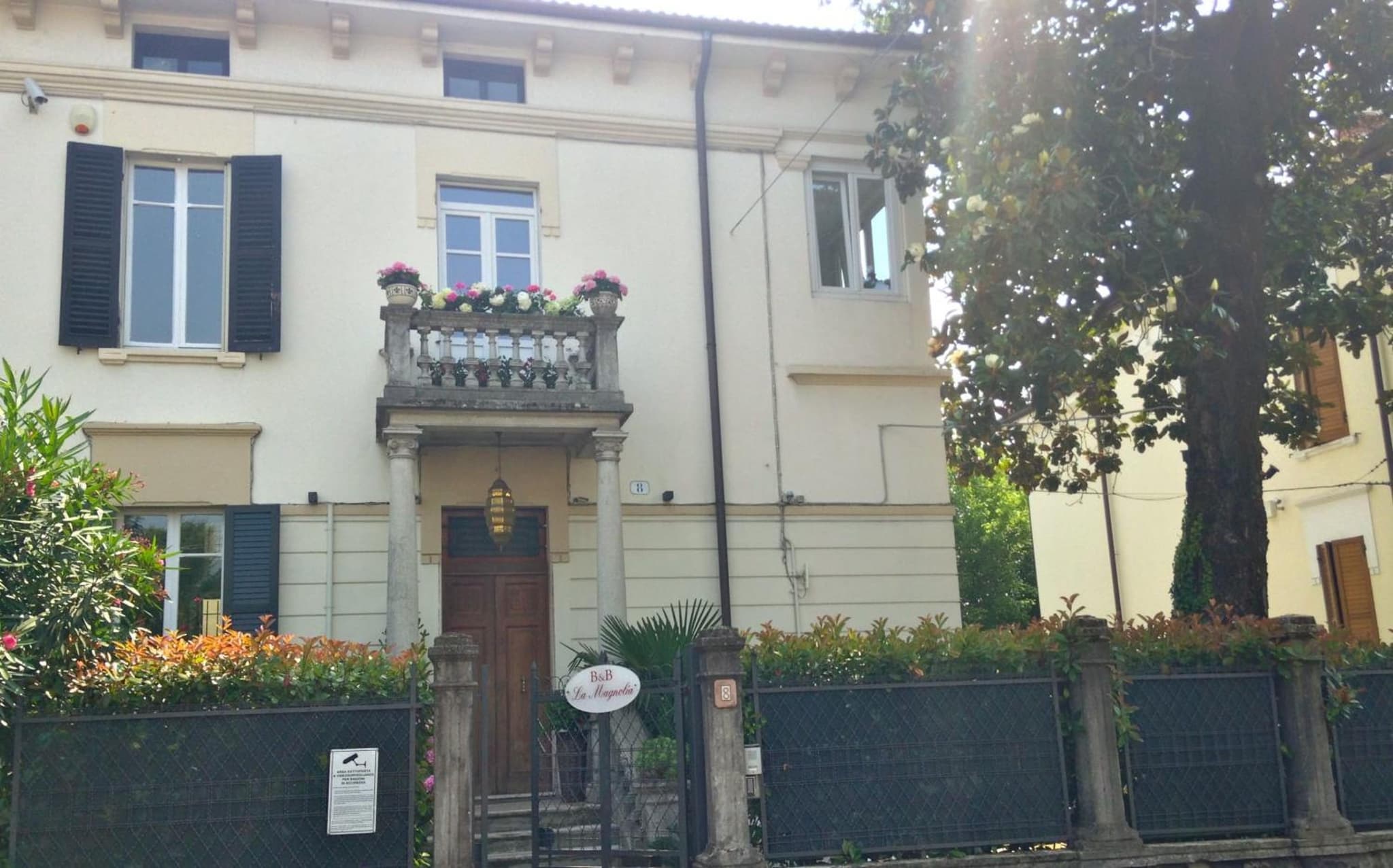 La Magnolia - House